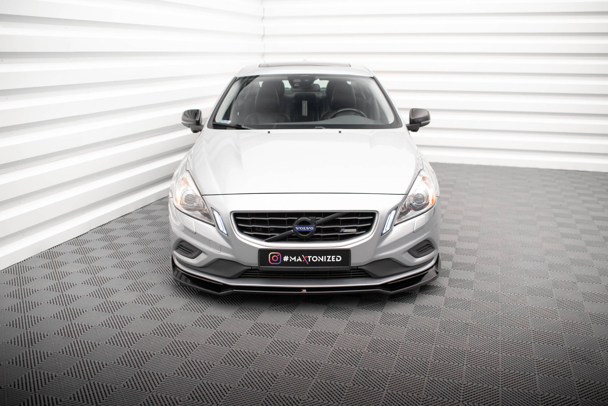 Front Splitter V.2 Volvo S60 R-Design Mk2