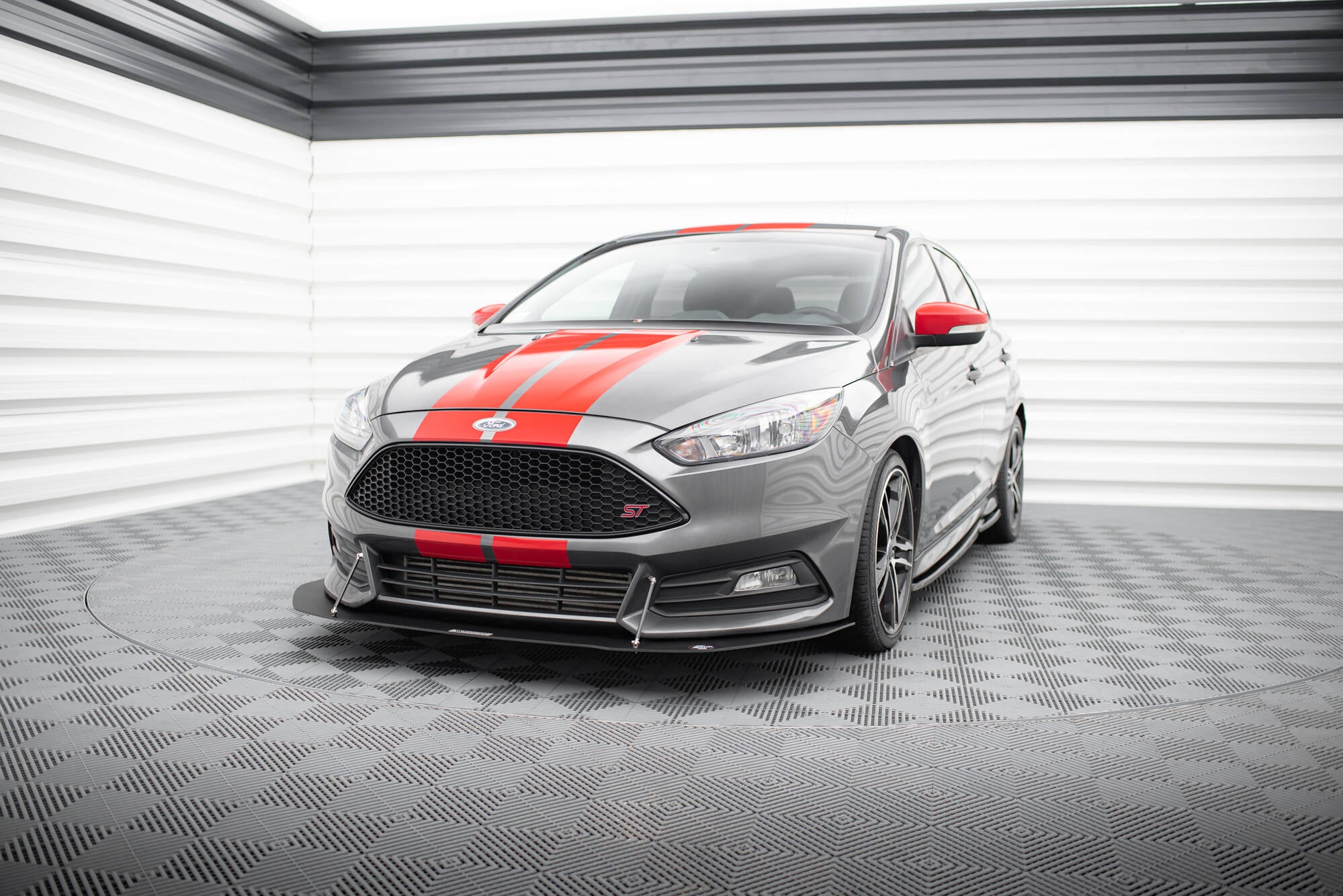 Racing Front Splitter V.1 Ford Focus ST Mk3 FL