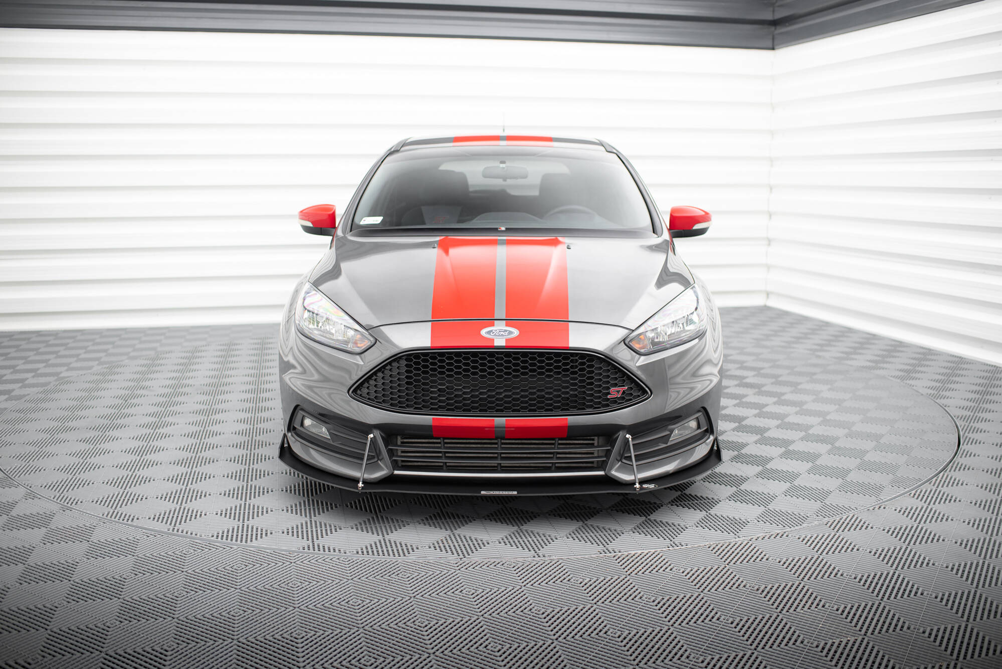 Racing Front Splitter V.2 Ford Focus ST Mk3 FL