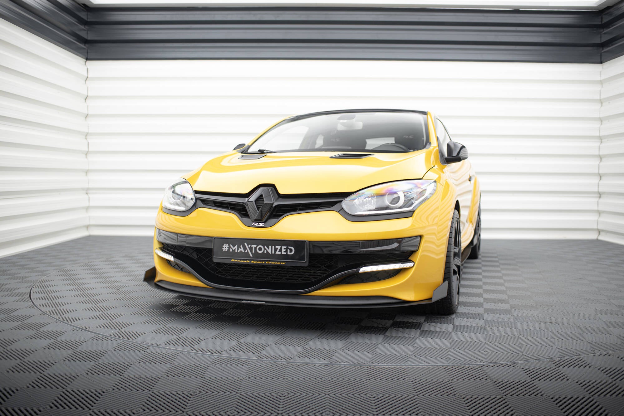 FRONT RACING SPLITTER RENAULT MEGANE MK3 RS