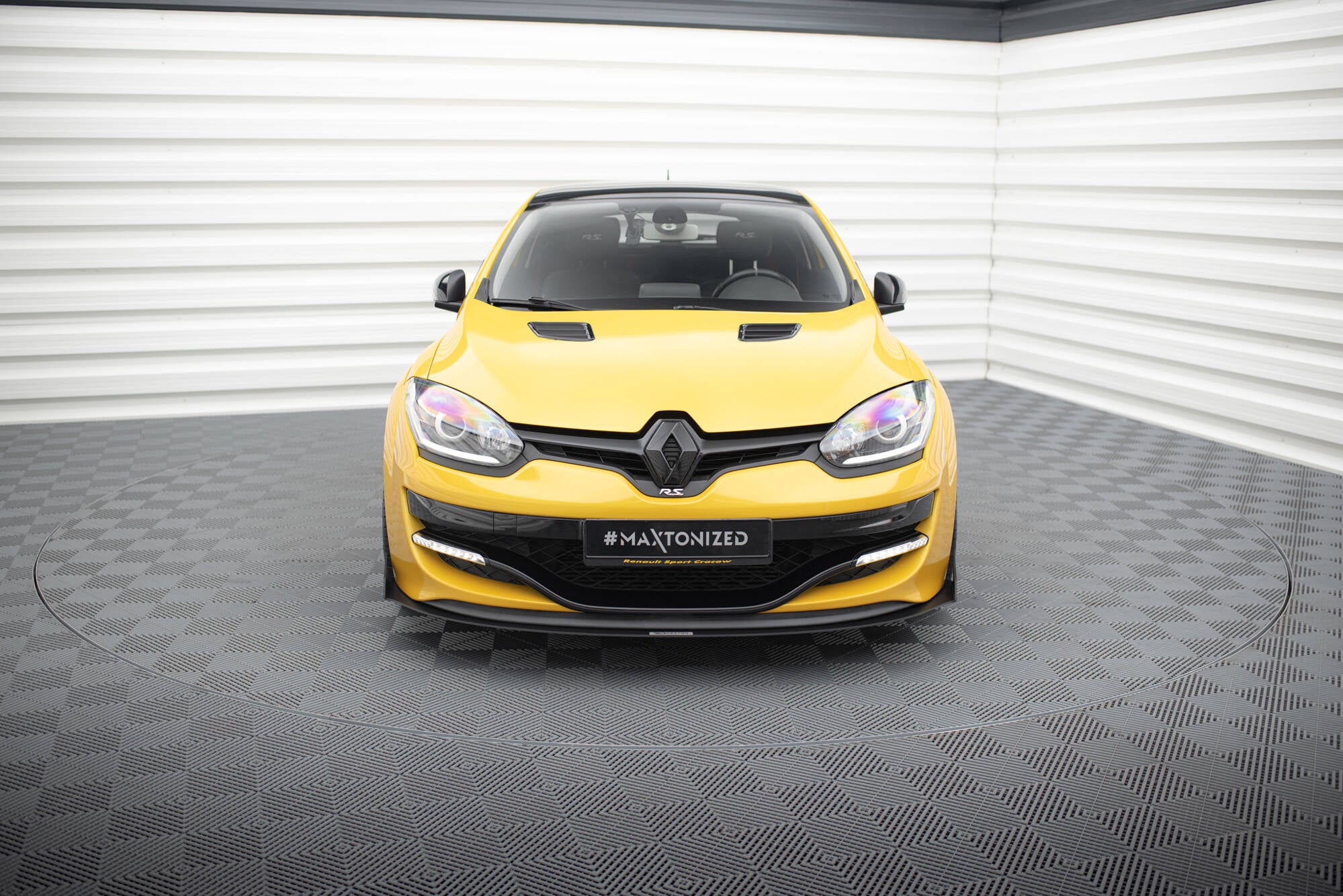 FRONT RACING SPLITTER RENAULT MEGANE MK3 RS