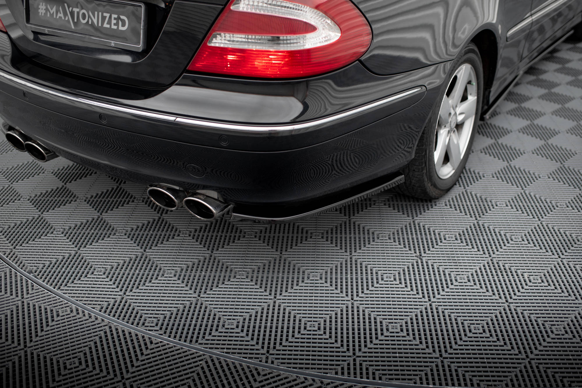 Rear Side Splitters V.1 Mercedes-Benz CLK W209