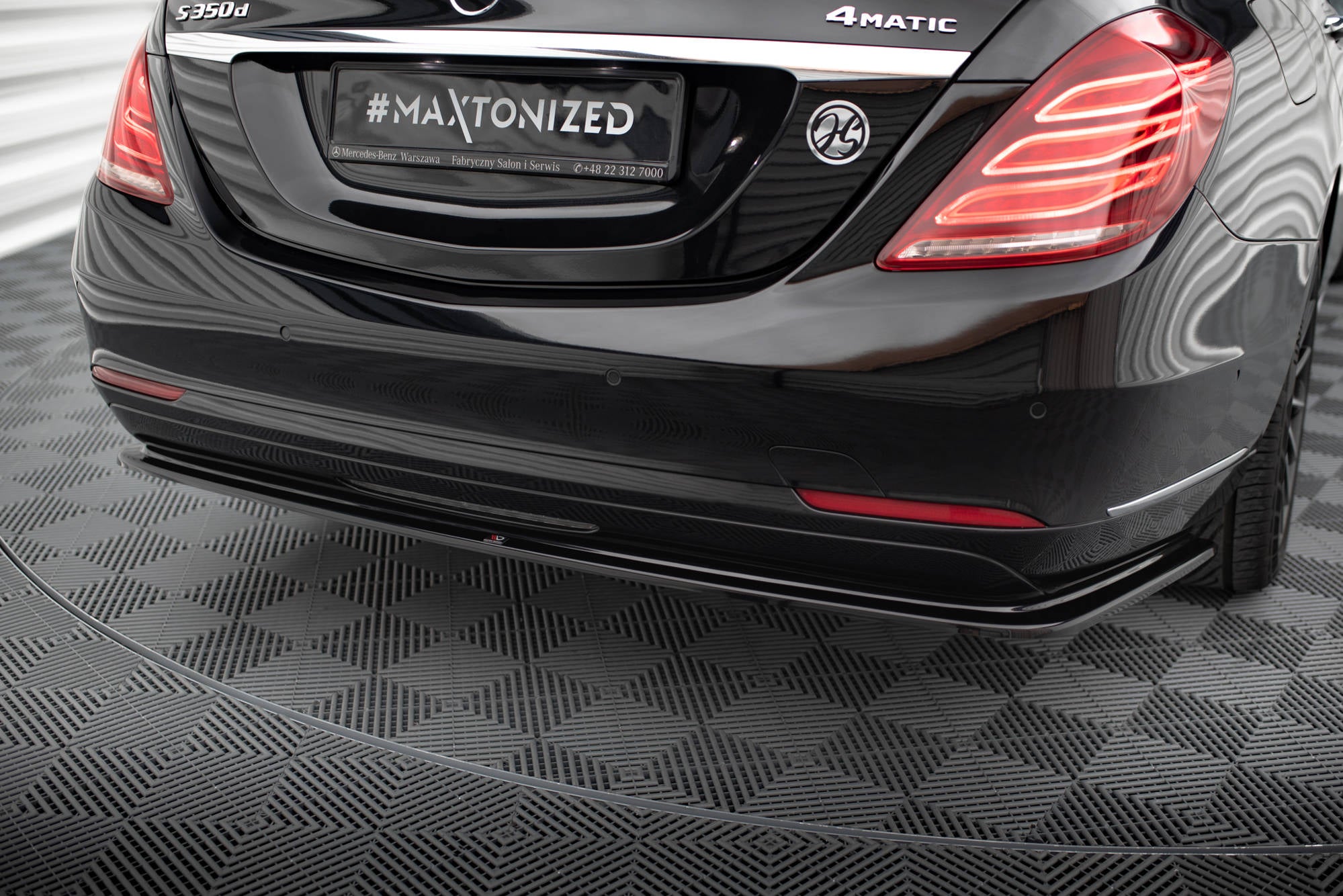 Rear Splitter V.2 Mercedes-Benz S W222