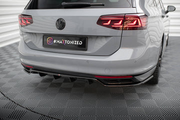 Central Rear Splitter (with vertical bars) Volkswagen Passat R-Line B8 Facelift - 0