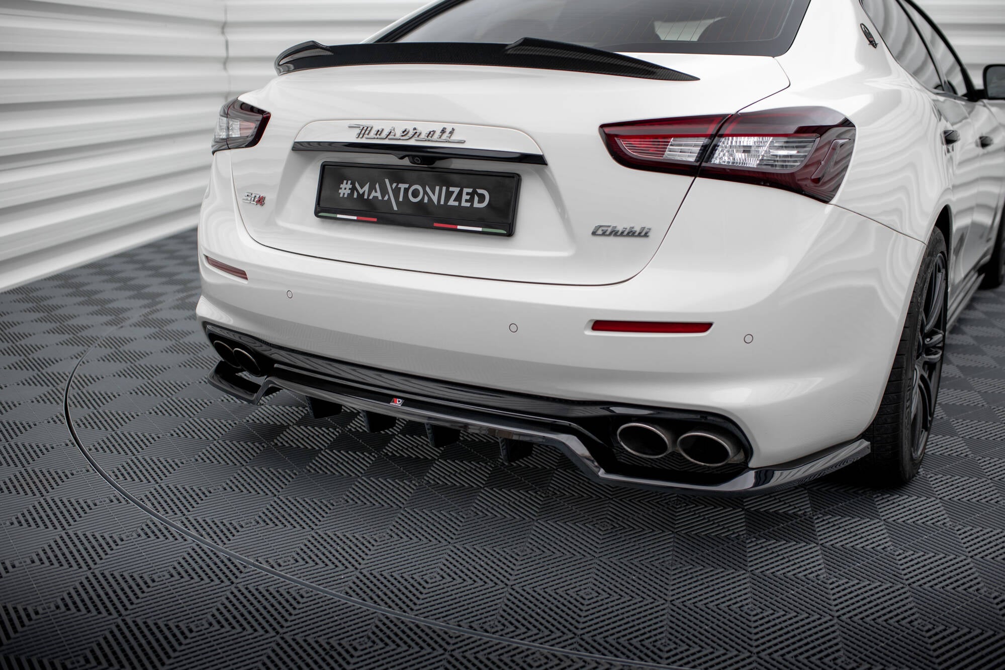 Rear Splitter (with vertical bars) Maserati Ghibli Mk3 Facelift