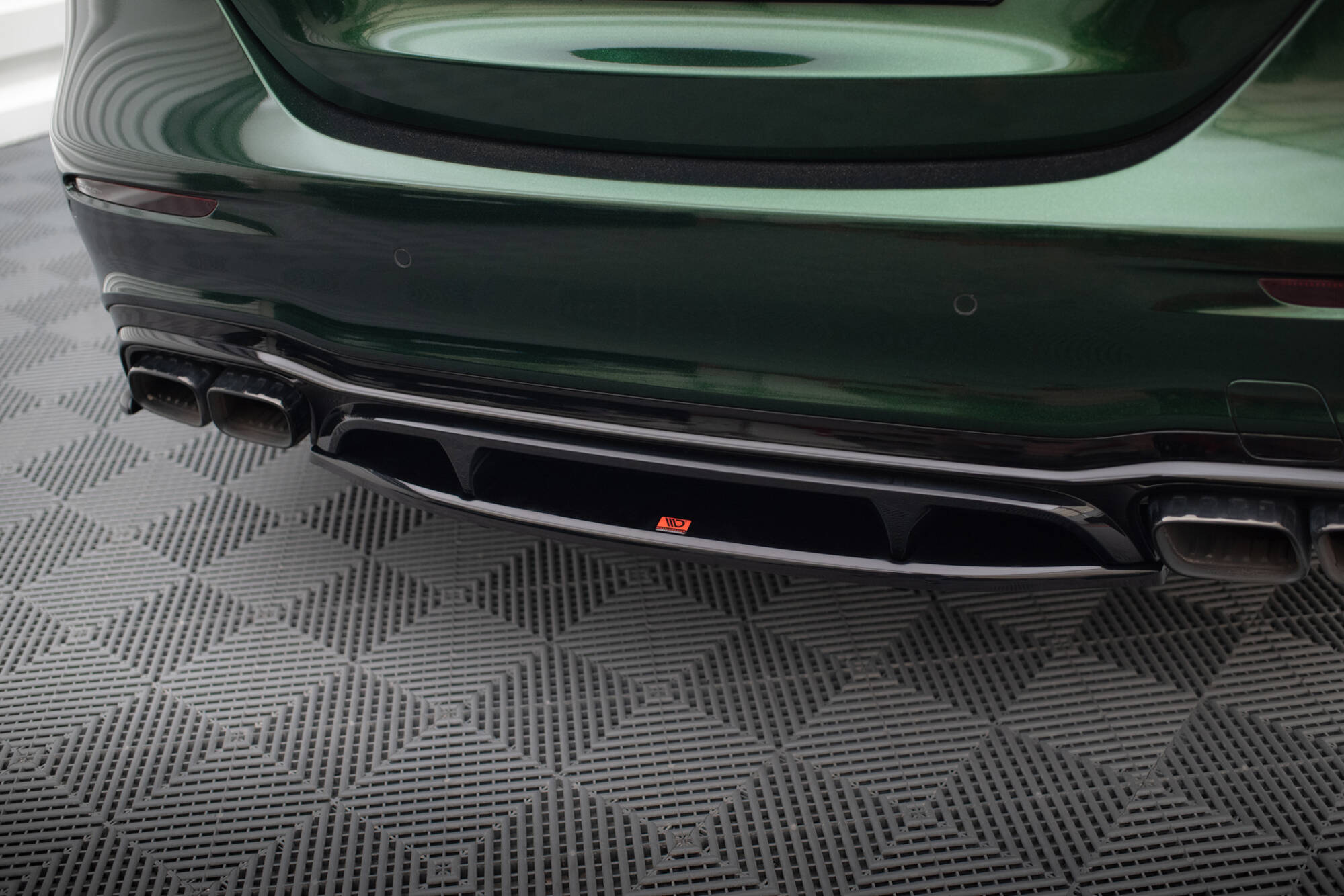 Rear Splitter (with vertical bars) Mercedes-AMG E63 W213 Facelift