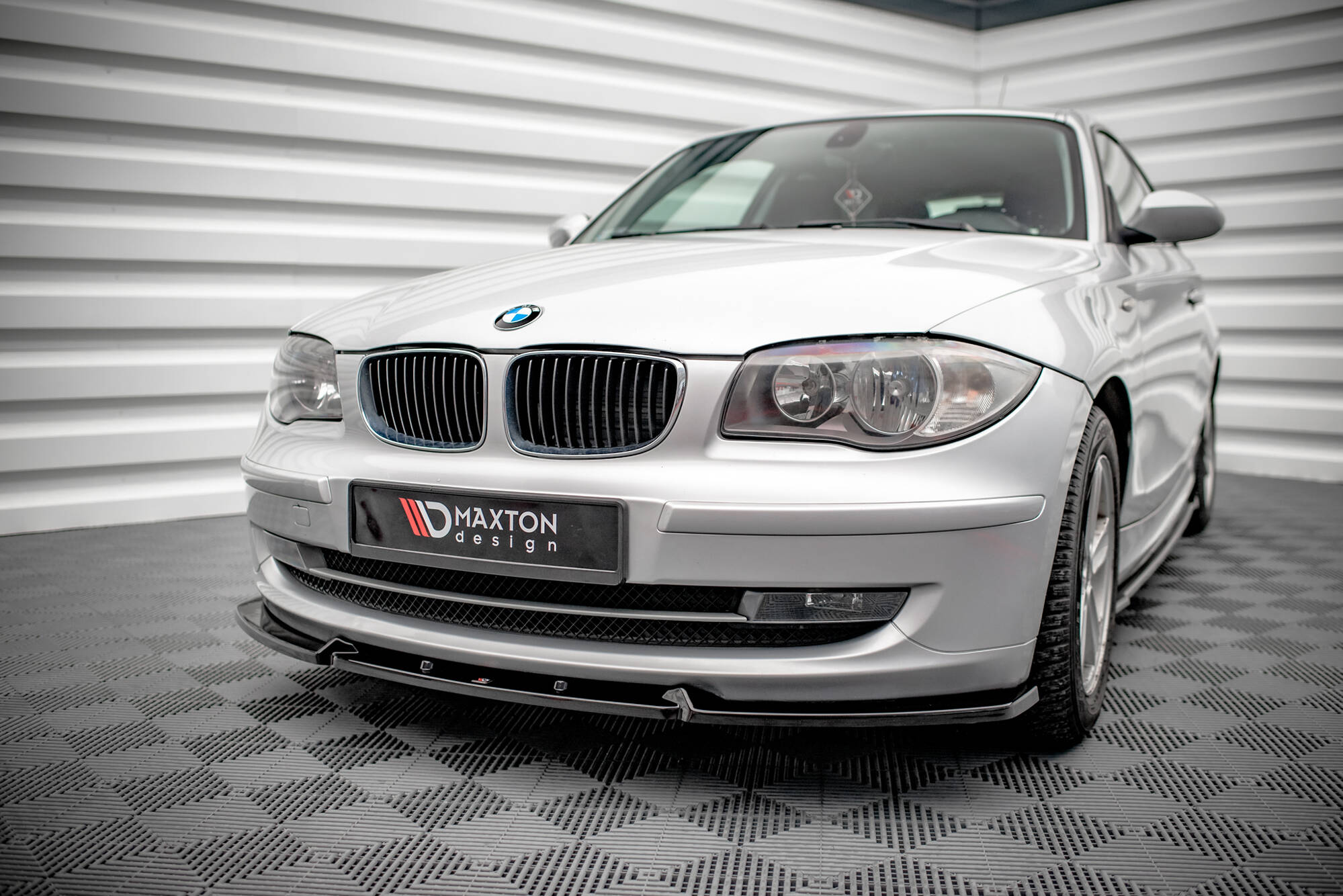 Front Splitter V.3 BMW 1 E81 Facelift