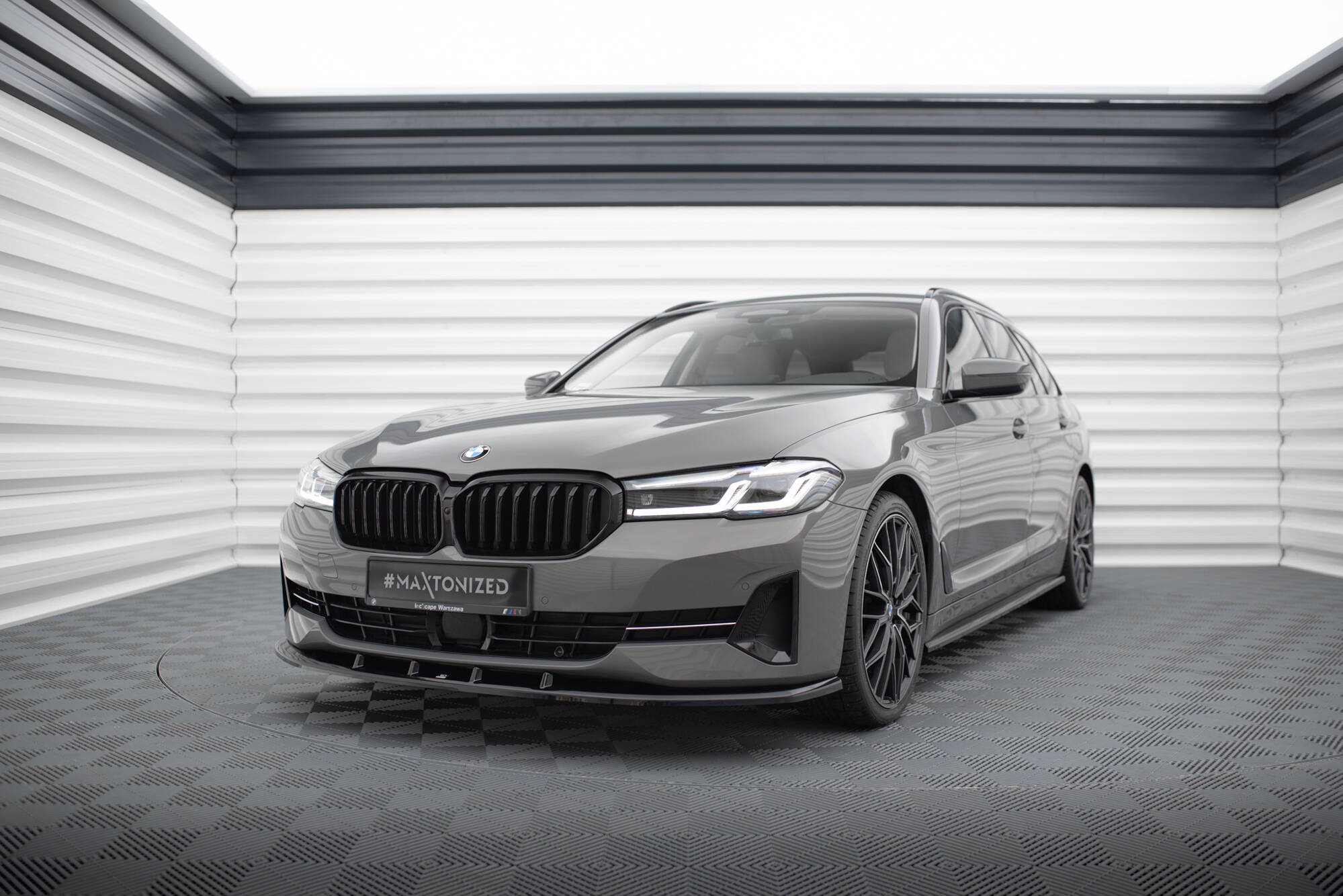 Front Splitter V.1 BMW 5 G30 / G31 Facelift