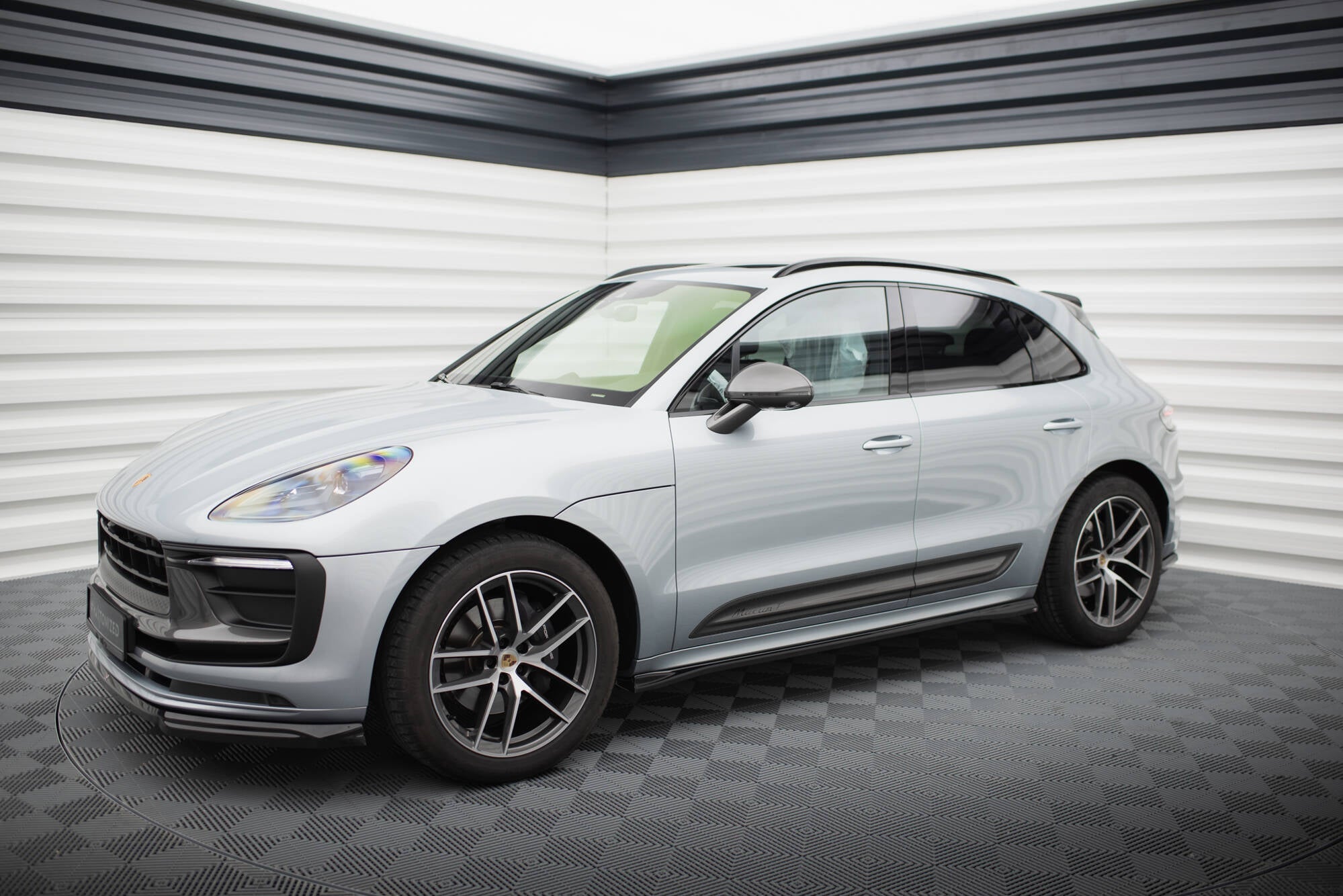 Side Skirts Diffusers Porsche Macan T / GTS Mk1 Facelift 2