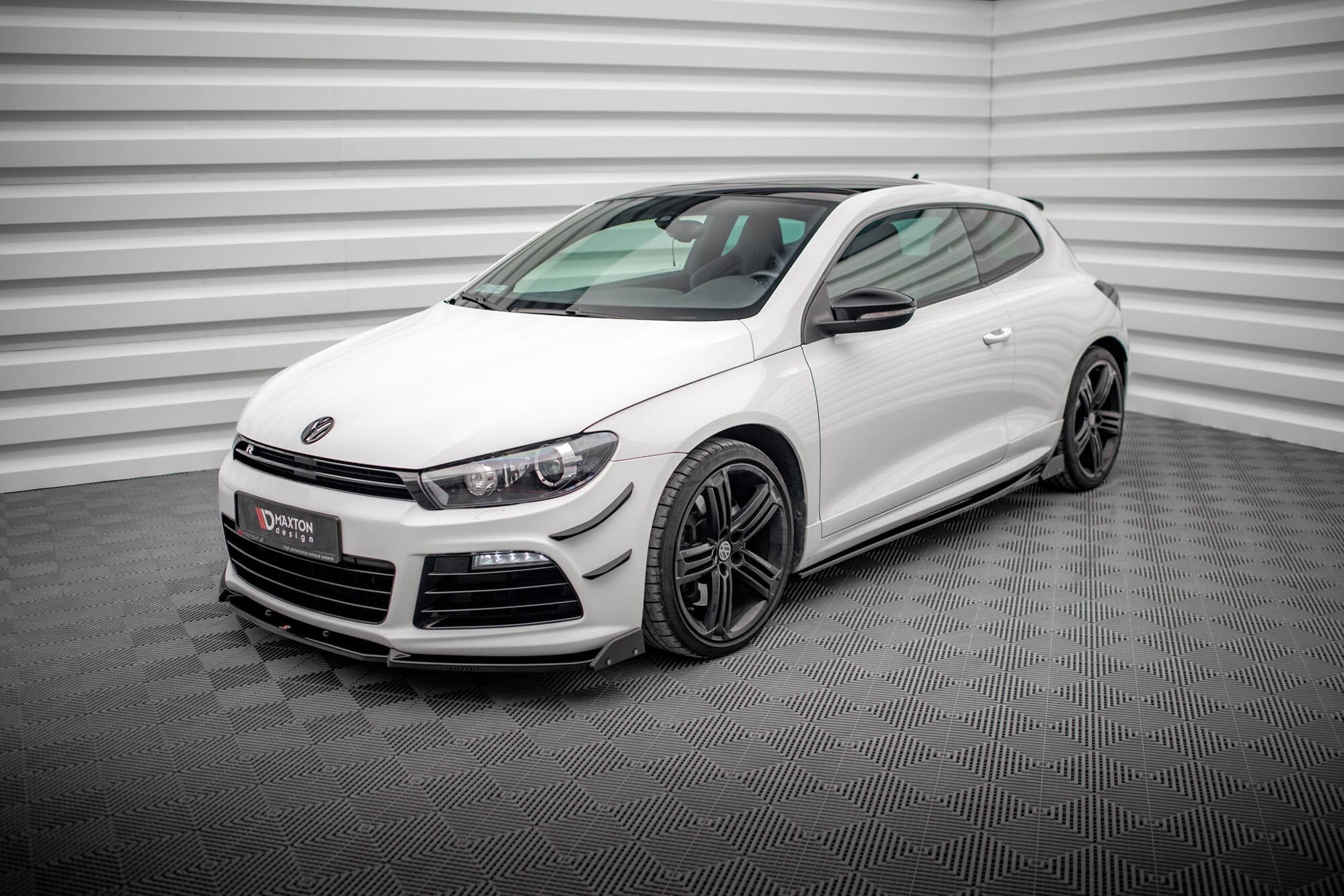 Side Skirts Diffusers V.2 + Flaps Volkswagen Scirocco R Mk3