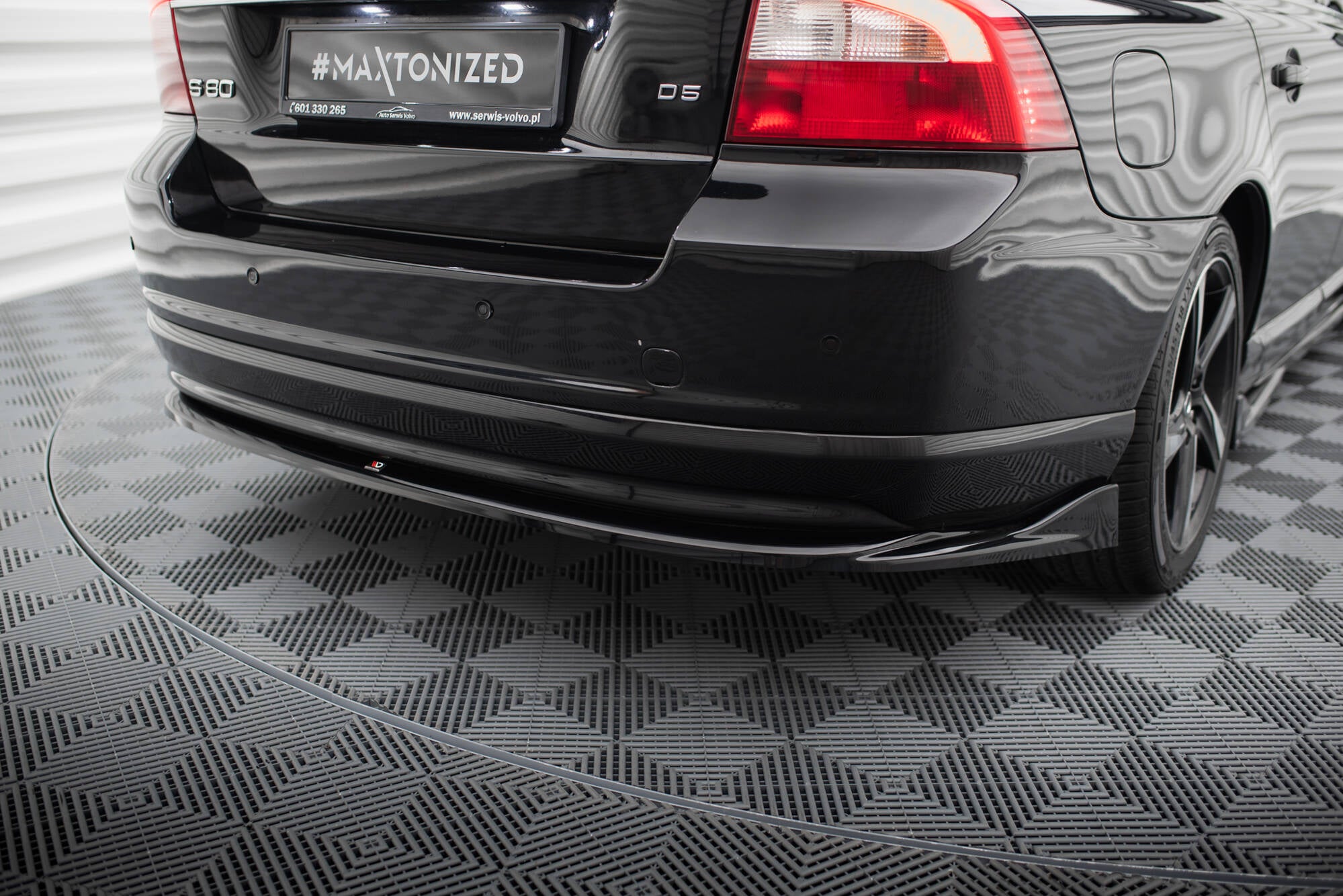 Rear Splitter Volvo S80 Mk2