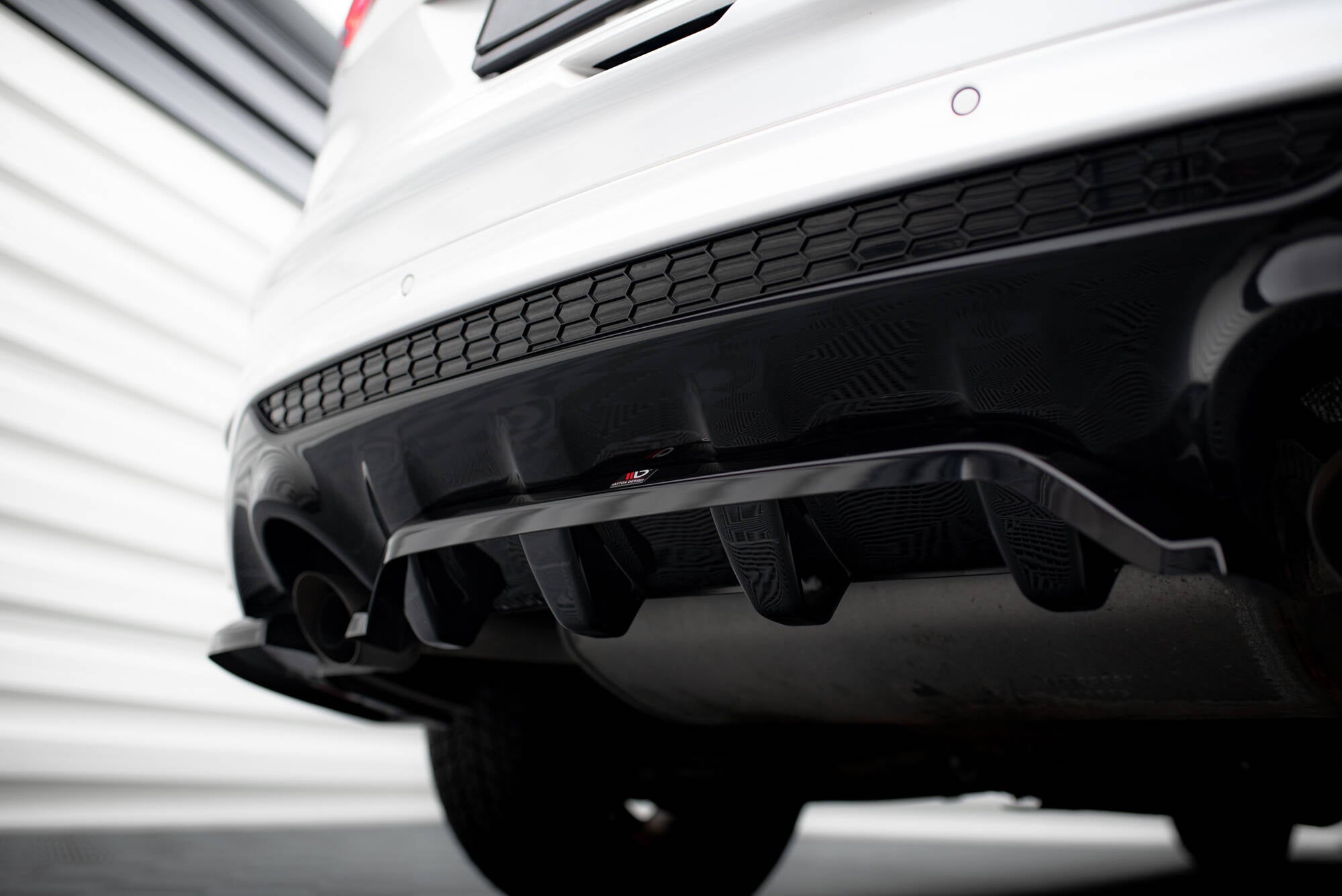 Rear Splitter (with vertical bars) Ford Kuga ST-Line Mk2