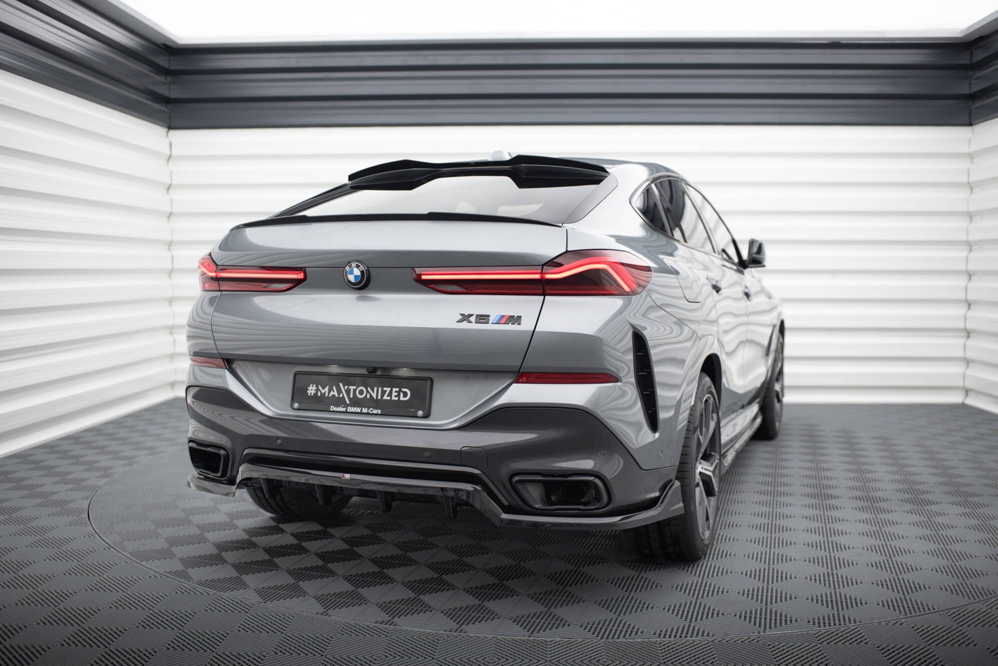 Rear Splitter (with vertical bars) V.2 BMW X6 M-Pack G06 Facelift