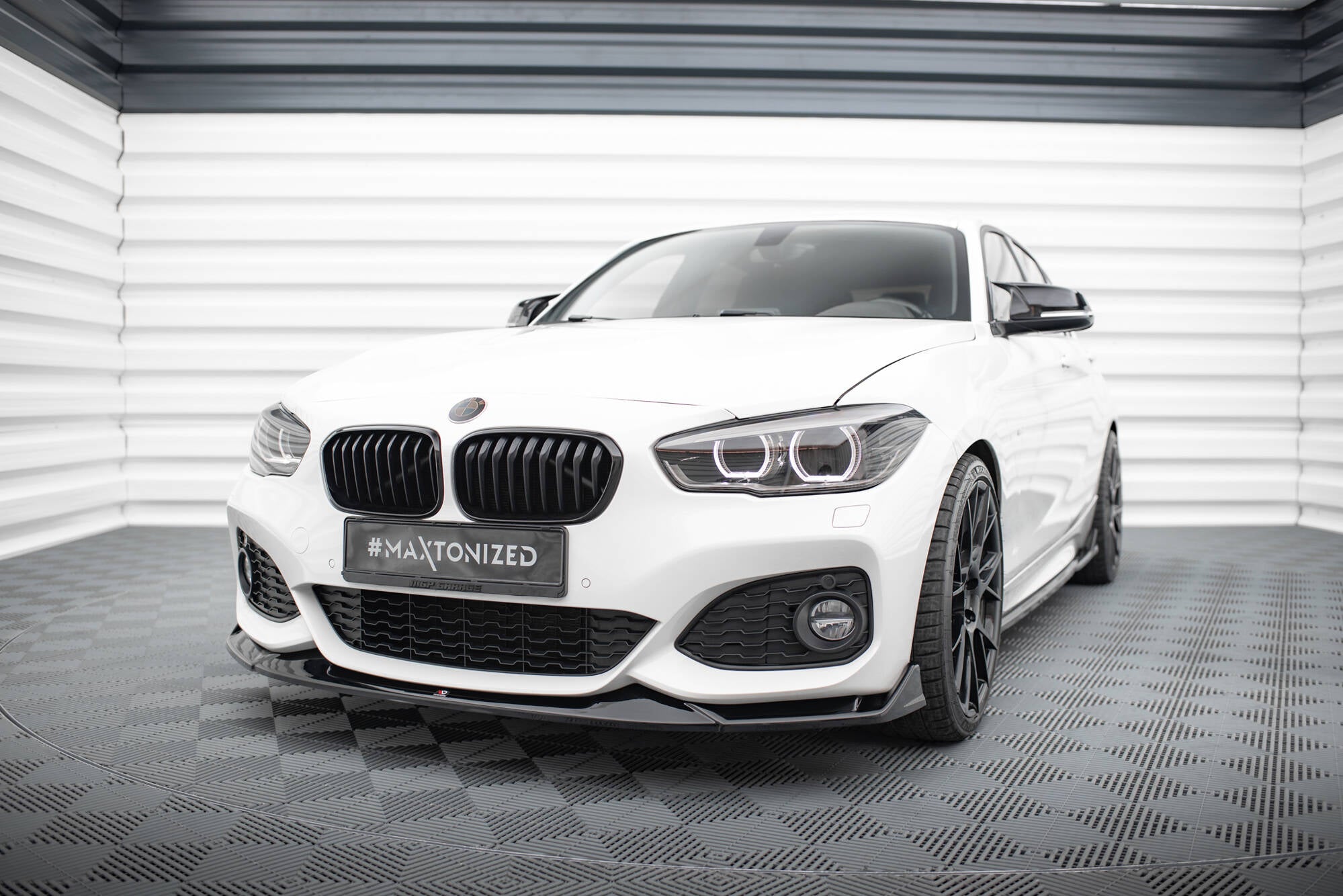 Front Splitter V.4 CSL Look BMW 1 M-Pack / M140i F20 Facelift