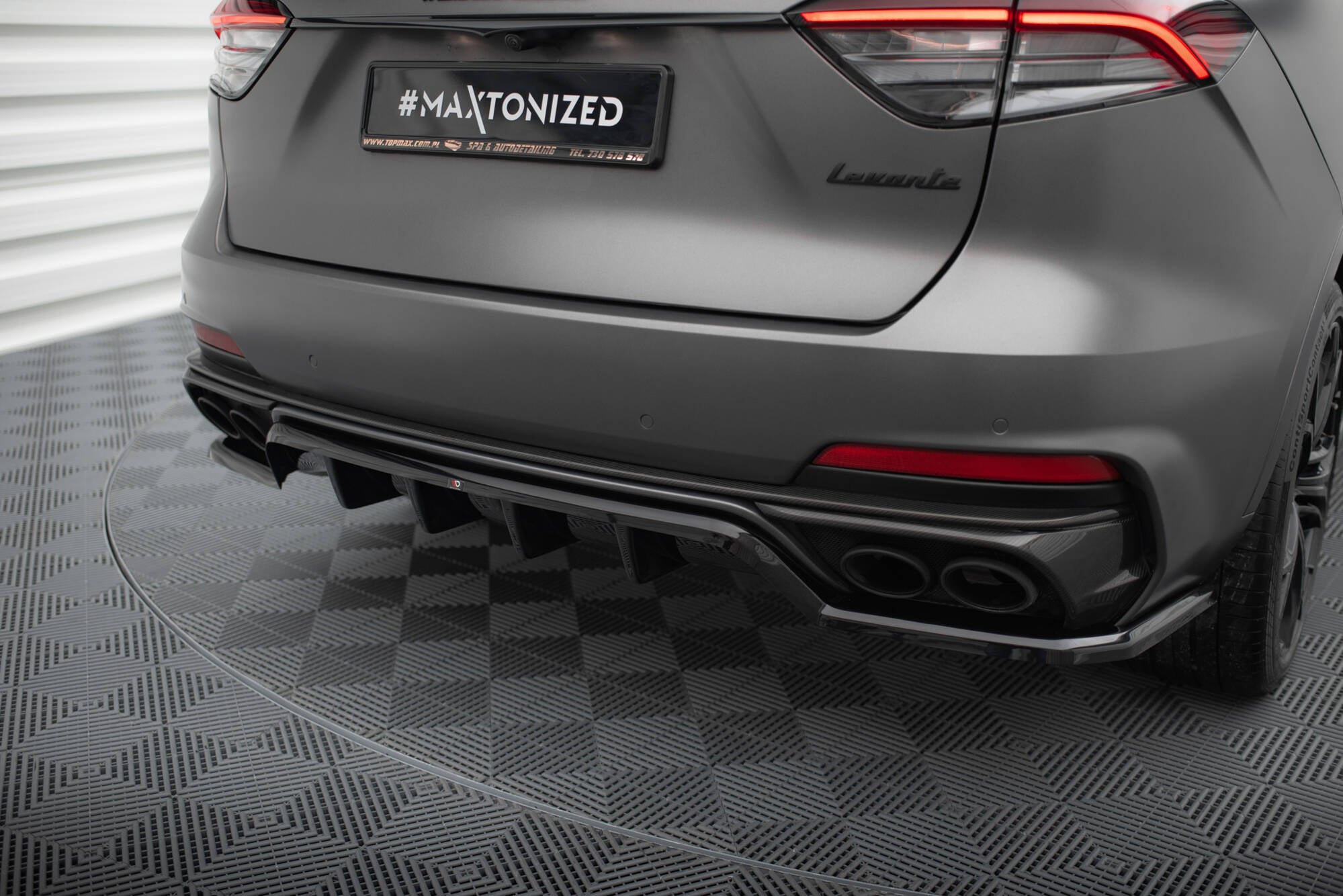 Rear Splitter (with vertical bars) Maserati Levante Trofeo Mk1