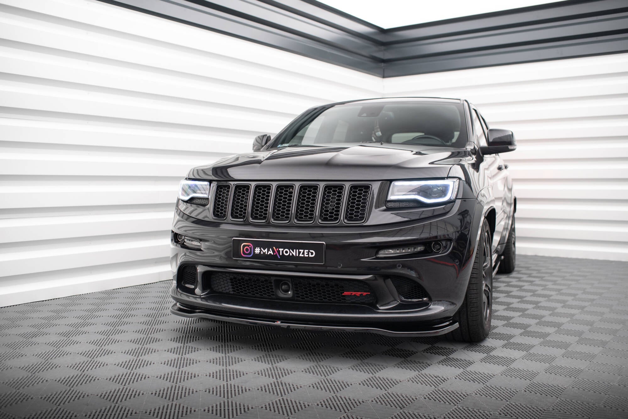 Front Splitter Jeep Grand Cherokee SRT WK2 Facelift