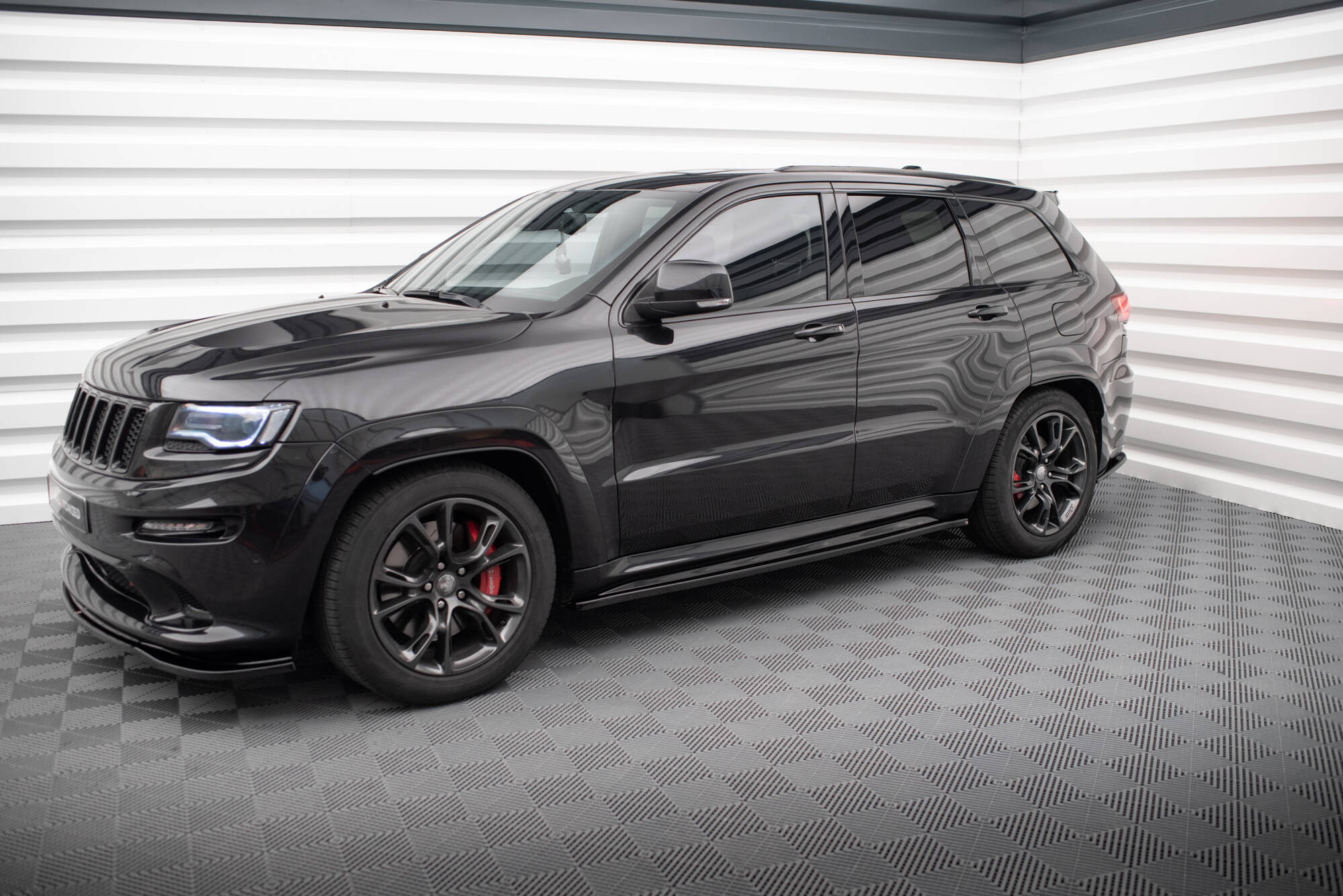 Side Skirts Diffusers Jeep Grand Cherokee SRT WK2 Facelift