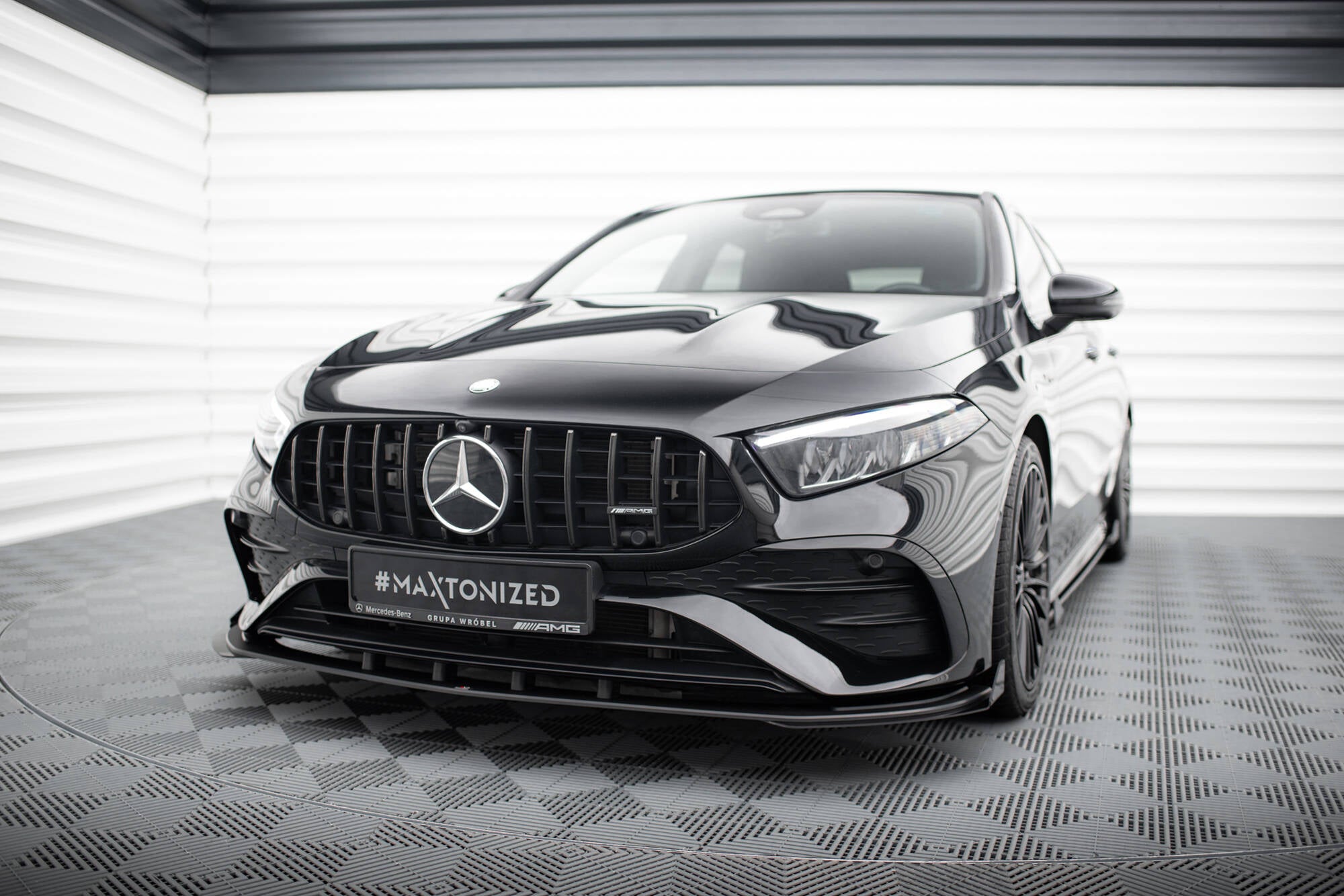 Front Flaps Mercedes-AMG A35 W177 Facelift