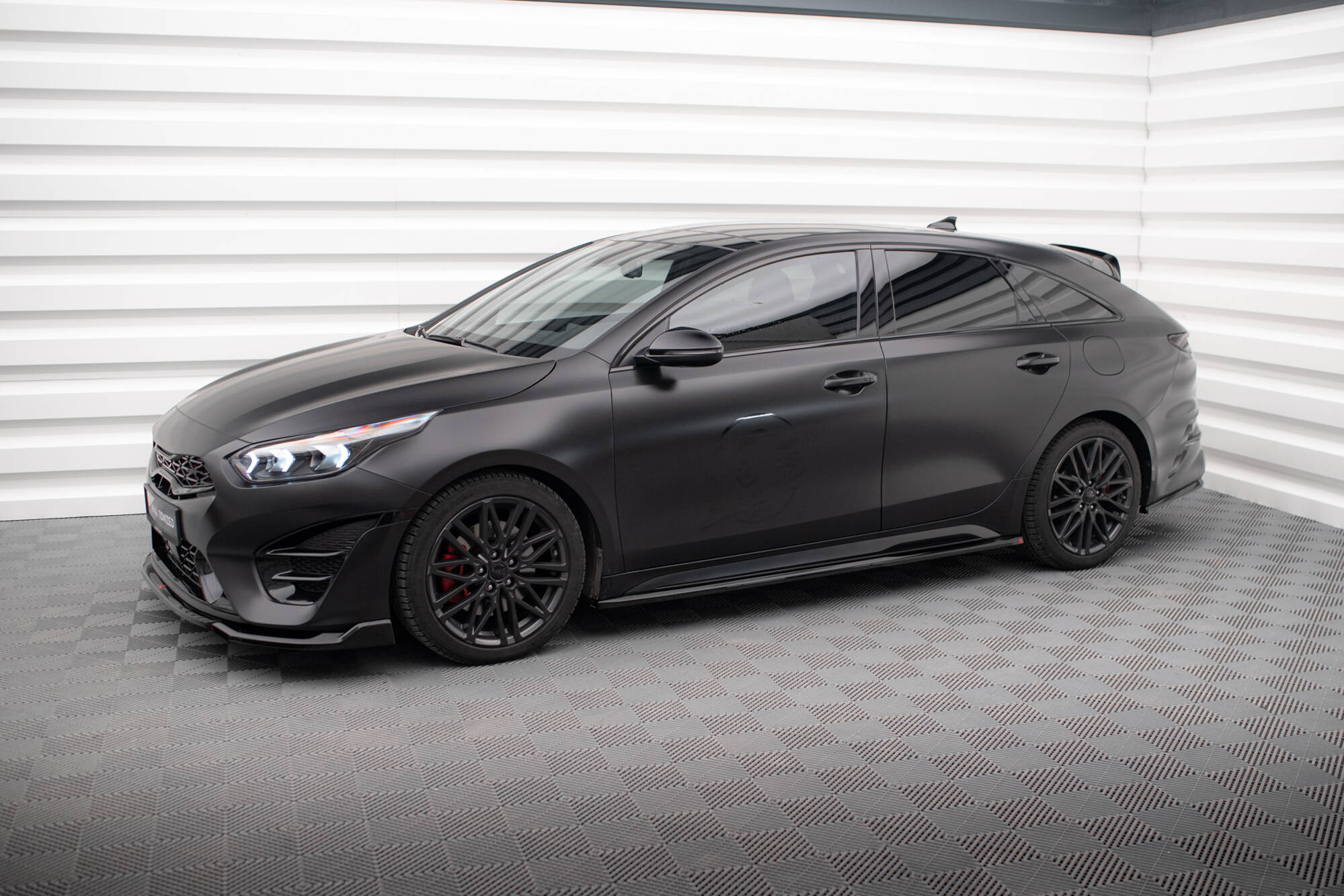 Side Skirts Diffusers Kia Proceed GT / GT-Line Mk1 Facelift / Ceed GT Mk3 Facelift