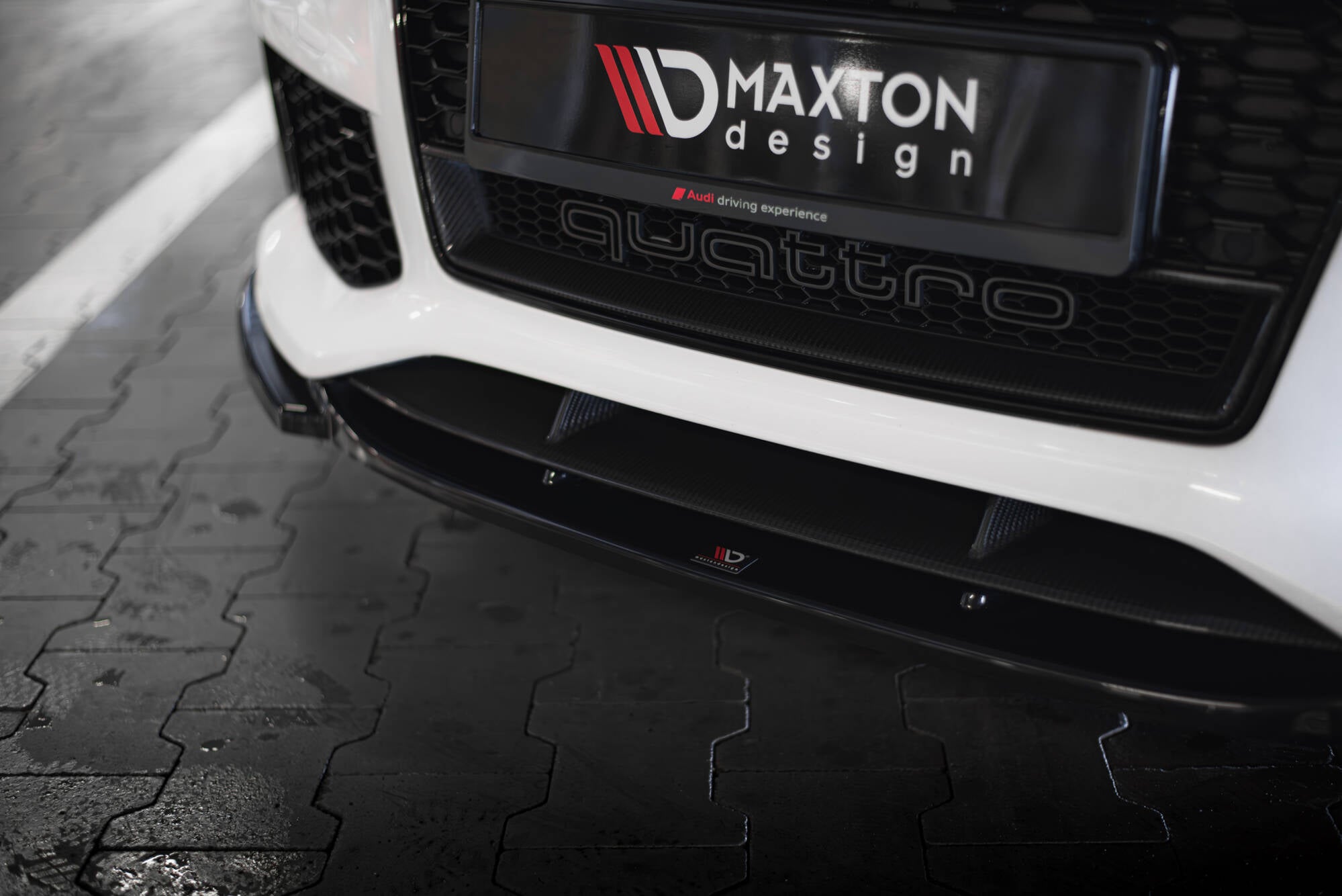 Front Splitter V.4 Audi RS7 C7