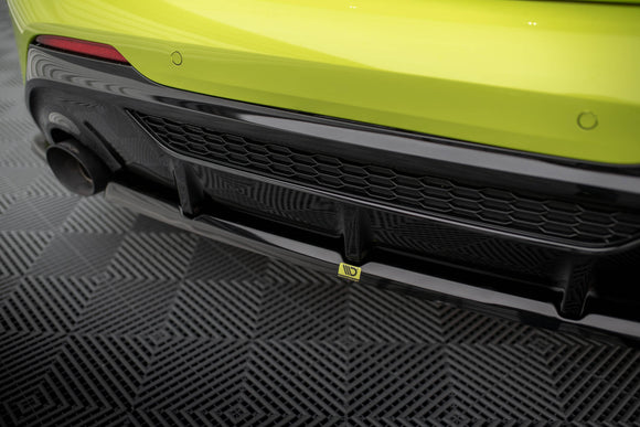 Central Rear Splitter V.2 BMW M135i F40