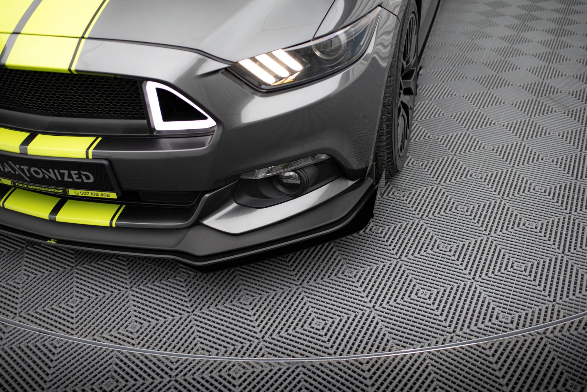 Front Flaps Ford Mustang GT Mk6