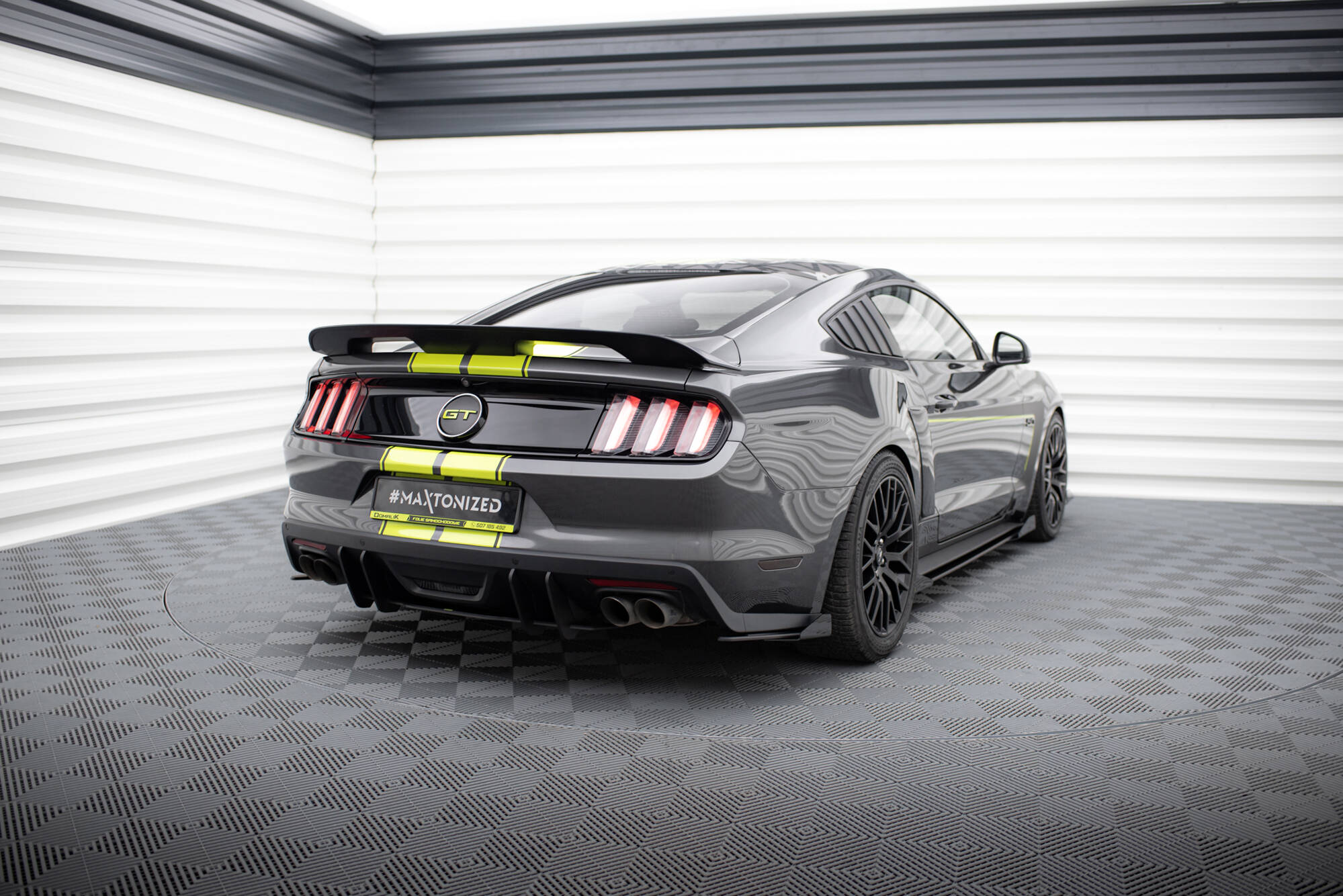 Rear Side Flaps Ford Mustang GT Mk6