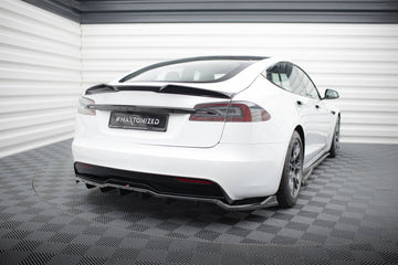 Rear Splitter (with vertical bars) V.1 Tesla Model S Plaid Mk1 Facelift - 0