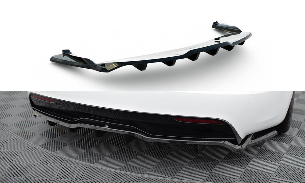 Rear Splitter (with vertical bars) V.2 Tesla Model S Plaid Mk1 Facelift