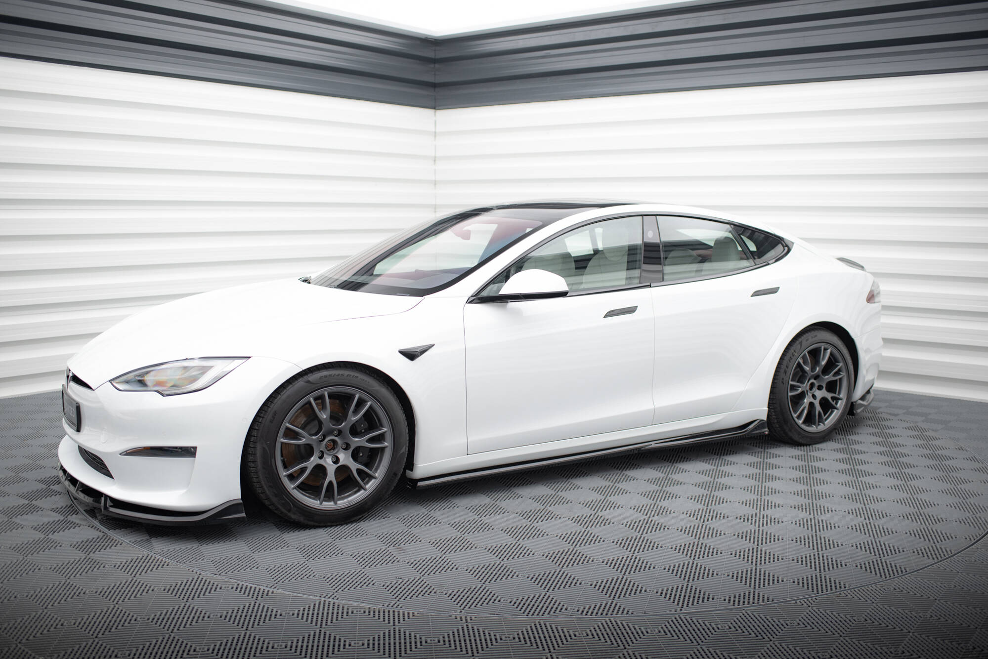 Side Skirts Diffusers V.1 Tesla Model S Plaid Mk1 Facelift