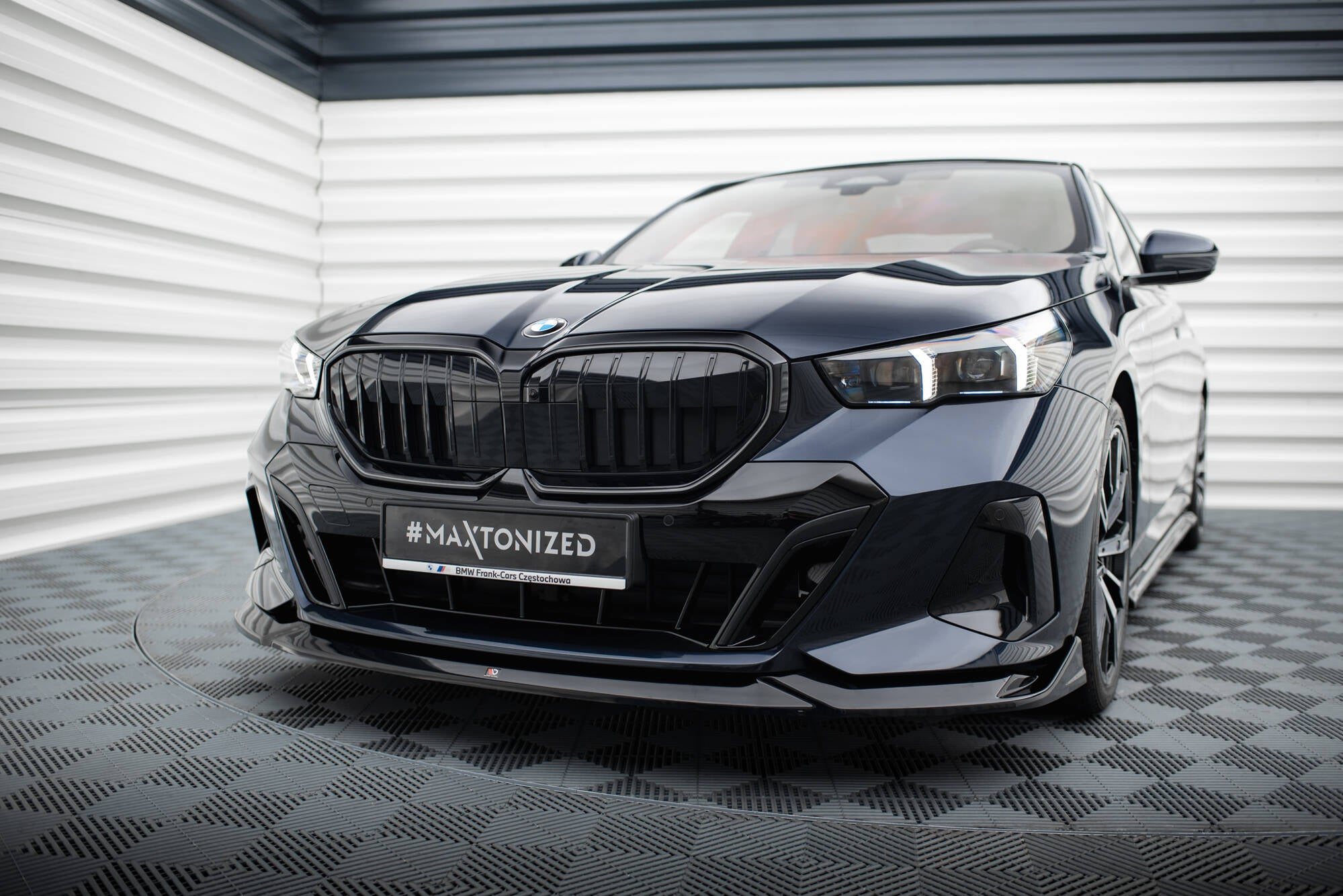 Front Splitter V.2 BMW 5 / i5 M-Pack G60