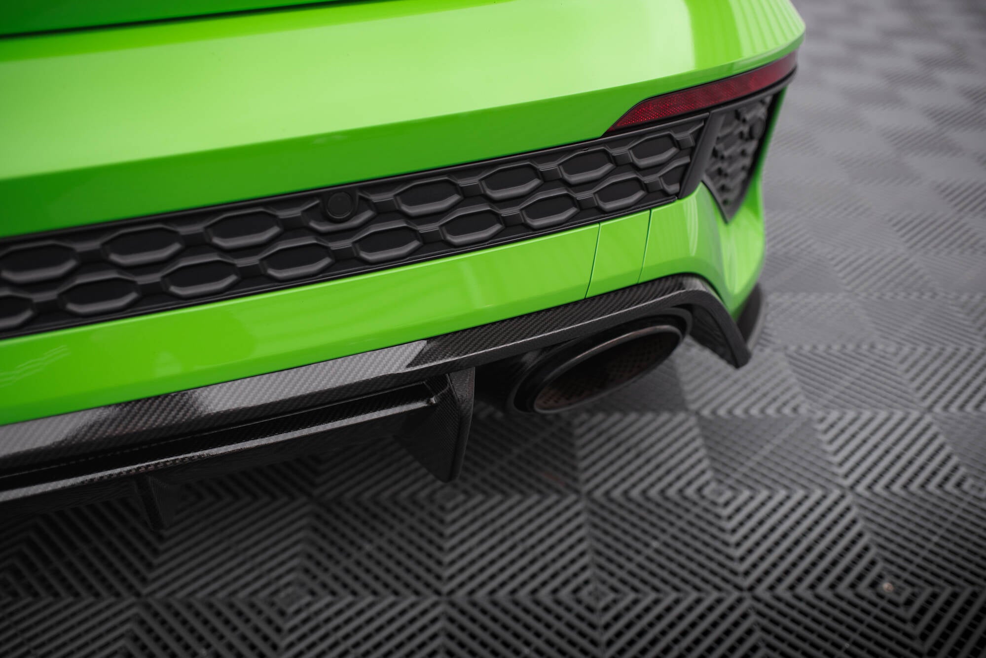 Carbon Fiber Rear Diffuser Audi RS3 8Y