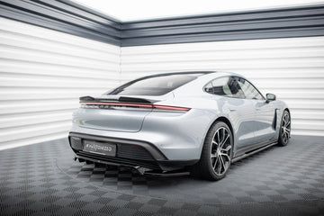 Central Rear Splitter (with vertical bars) Porsche Taycan / Taycan 4 / Taycan 4S / Taycan GTS Mk1 - 0
