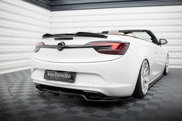 Central Rear Splitter (with vertical bars) Opel Cascada