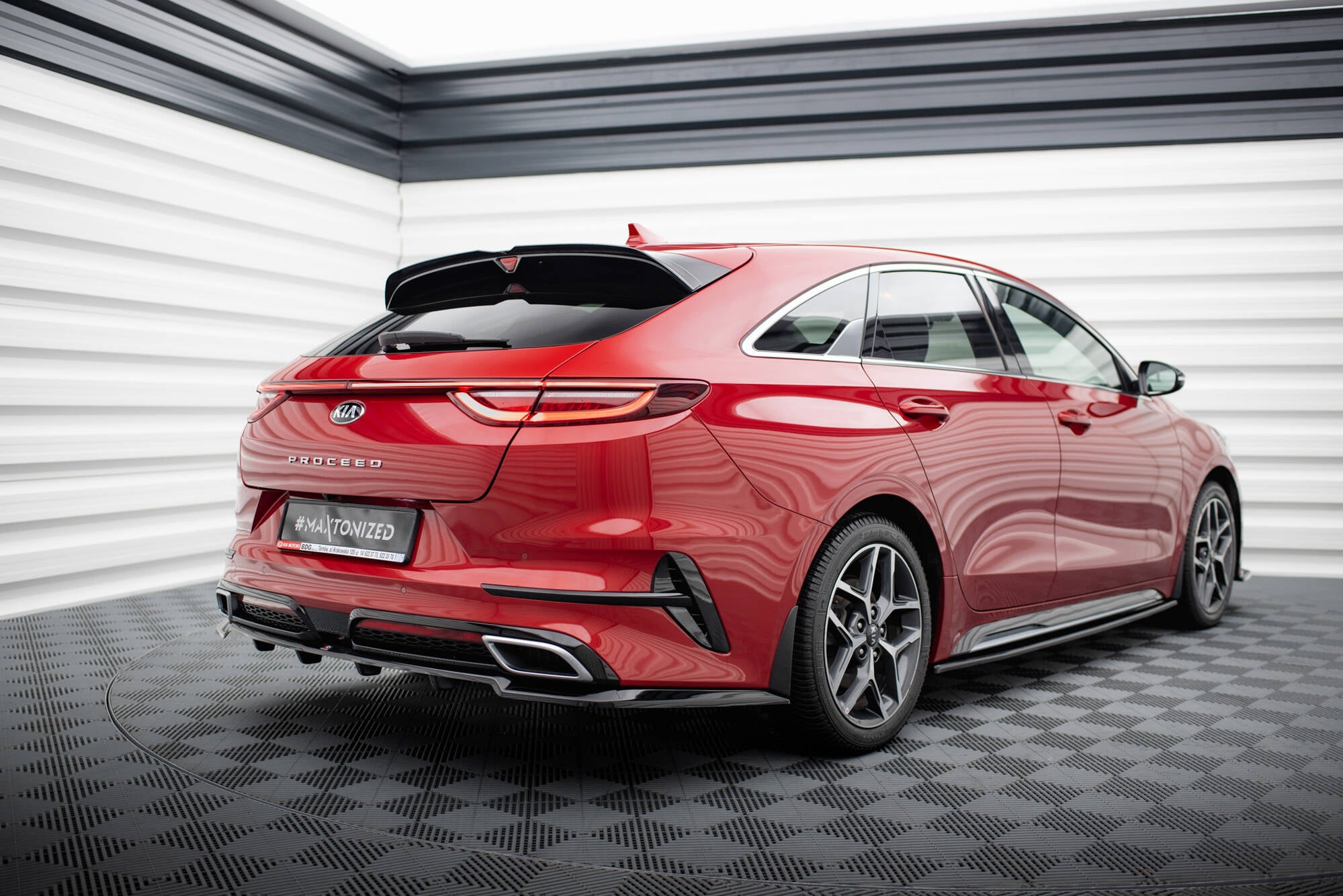 Rear Splitter (with vertical bars) Kia ProCeed GT-Line Mk1