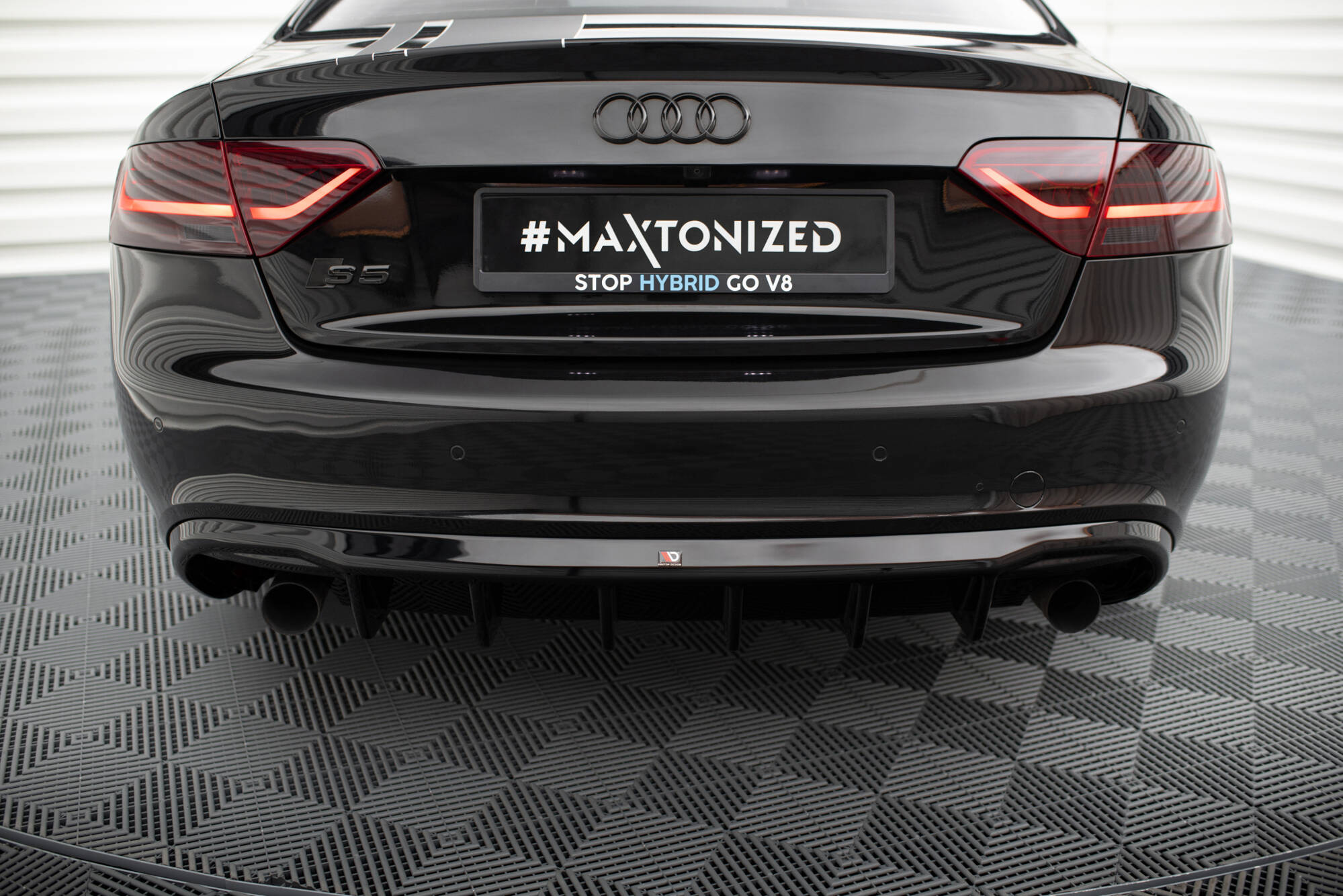 Rear Valance Audi A5 Coupe / Cabrio S-Line 8T (Version with single exhausts on both sides)