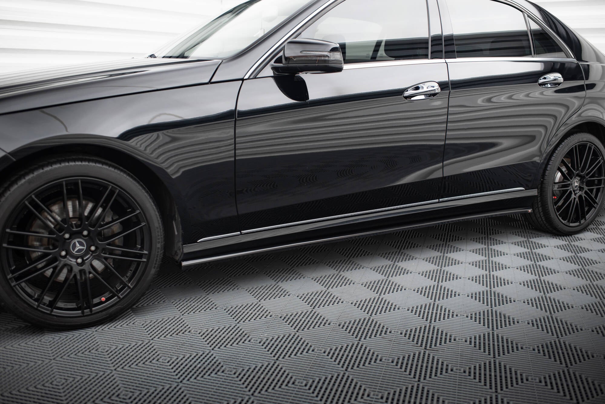 Side Skirts Diffusers Mercedes-Benz E W212 Facelift