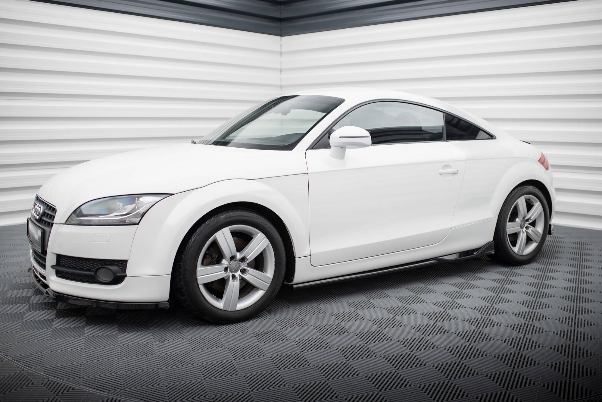 Side Skirts Diffusers Audi TT 8J