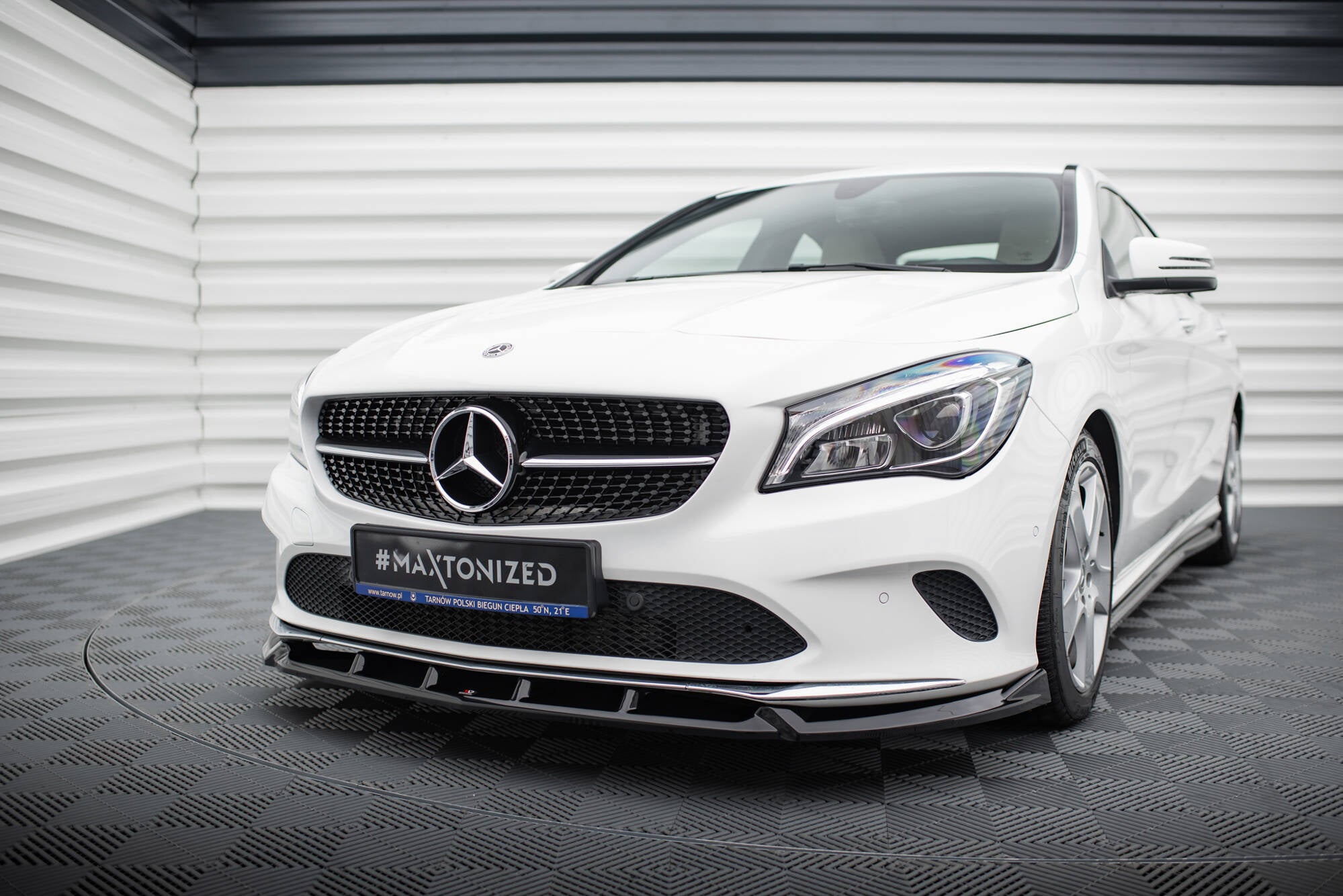 Front Splitter Mercedes-Benz CLA C117 Facelift