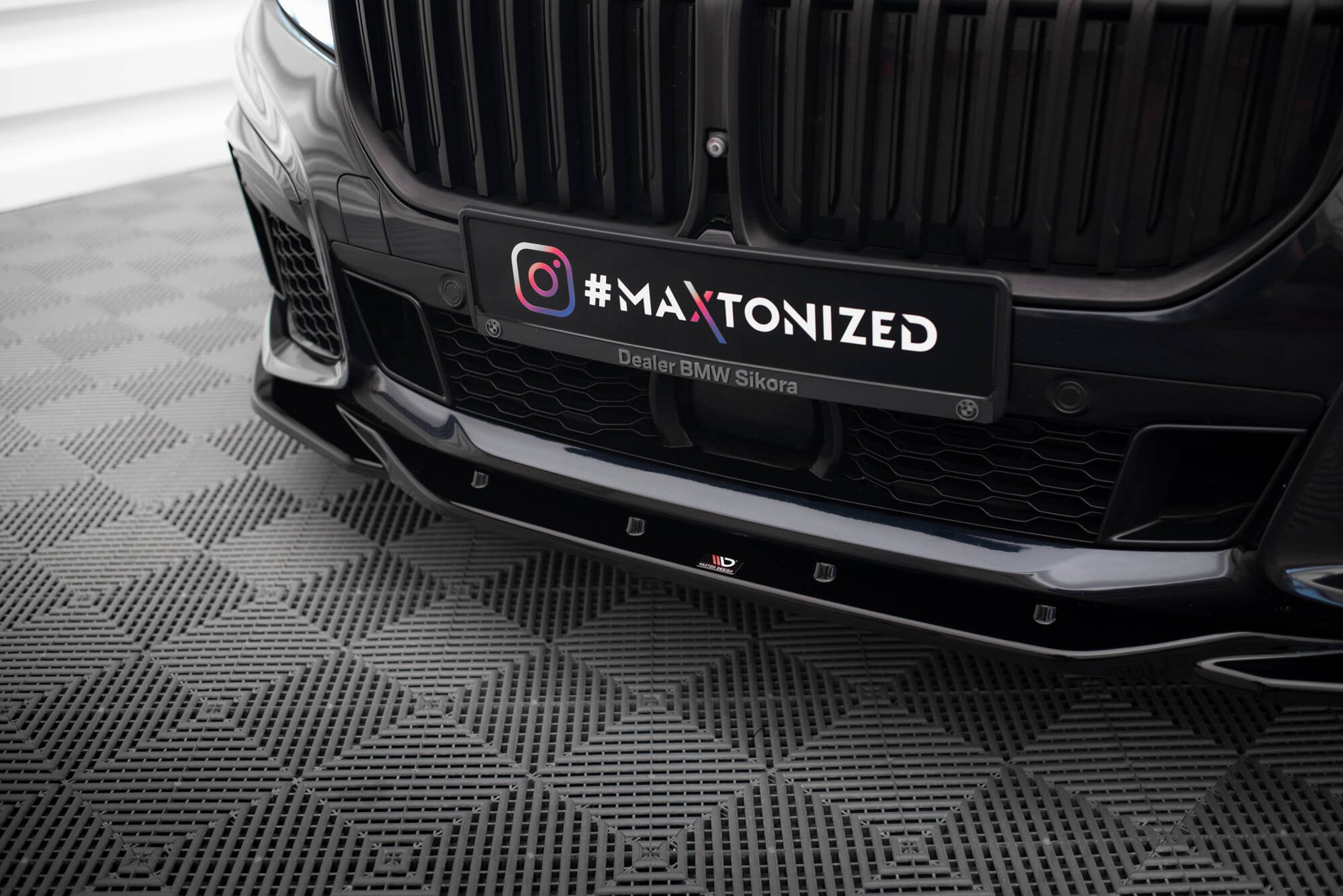 Front Splitter V.3 BMW 7 M-Pack G11 / G12 Facelift