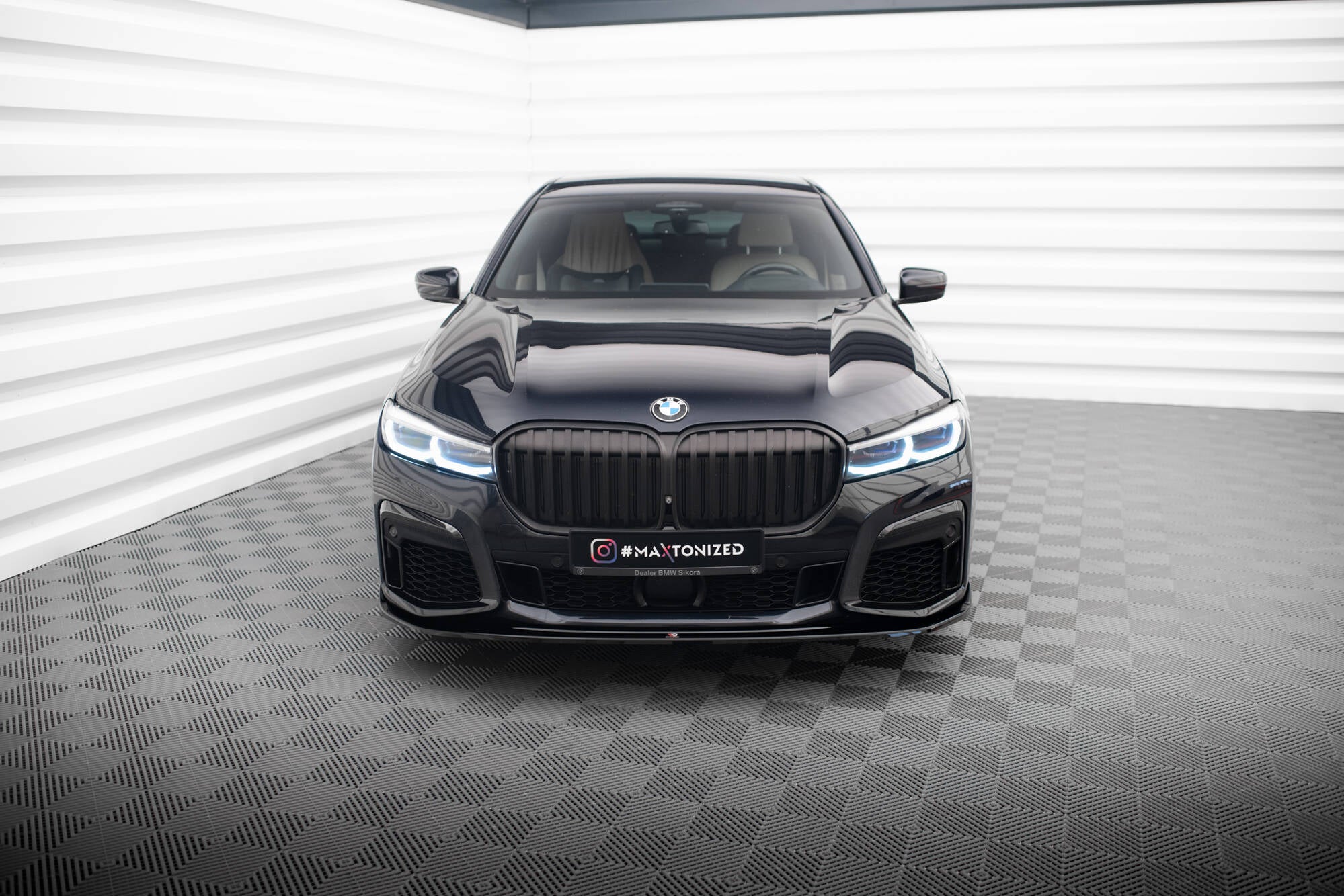 Front Splitter V.4 BMW 7 M-Pack G11 / G12 Facelift