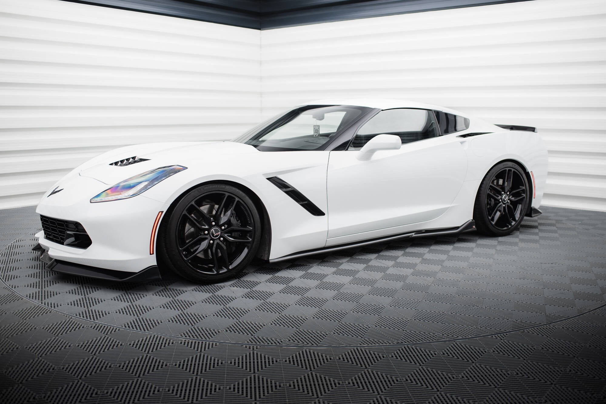 Side Skirts Diffusers V.2 Chevrolet Corvette Stingray C7