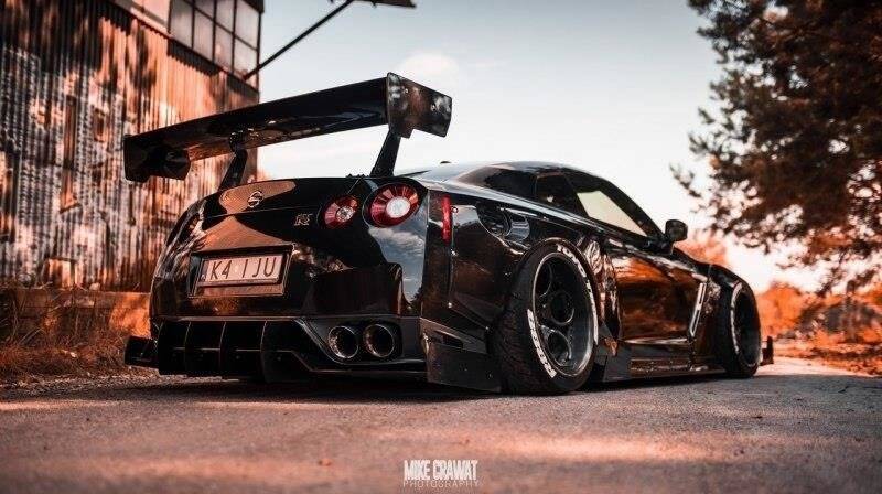 Spoiler Side Extensions Nissan GTR