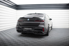 Central Rear Splitter (with vertical bars) BMW M760e G70 - 0