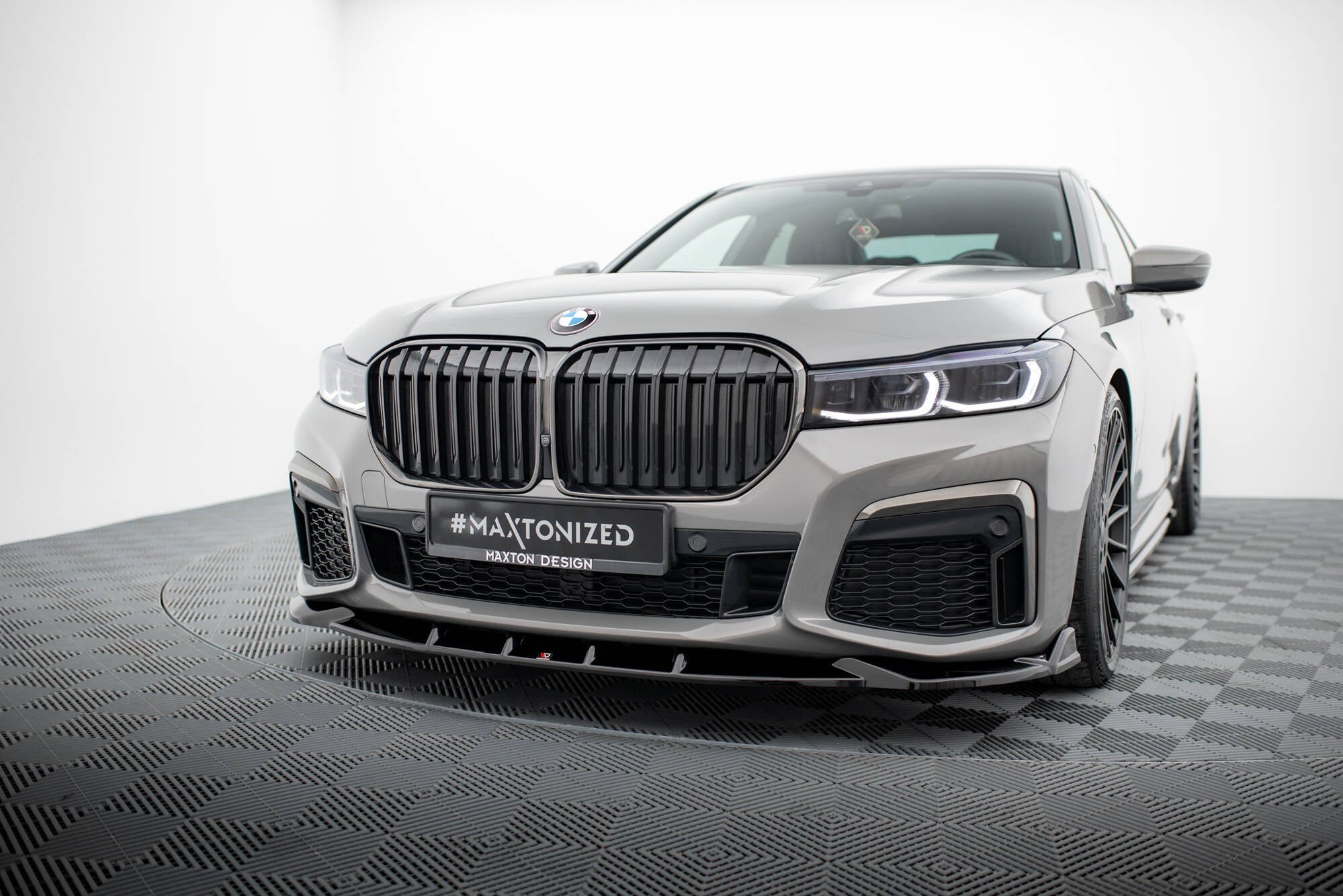 Front Splitter V.5 BMW 7 M-Pack G11 / G12 Facelift