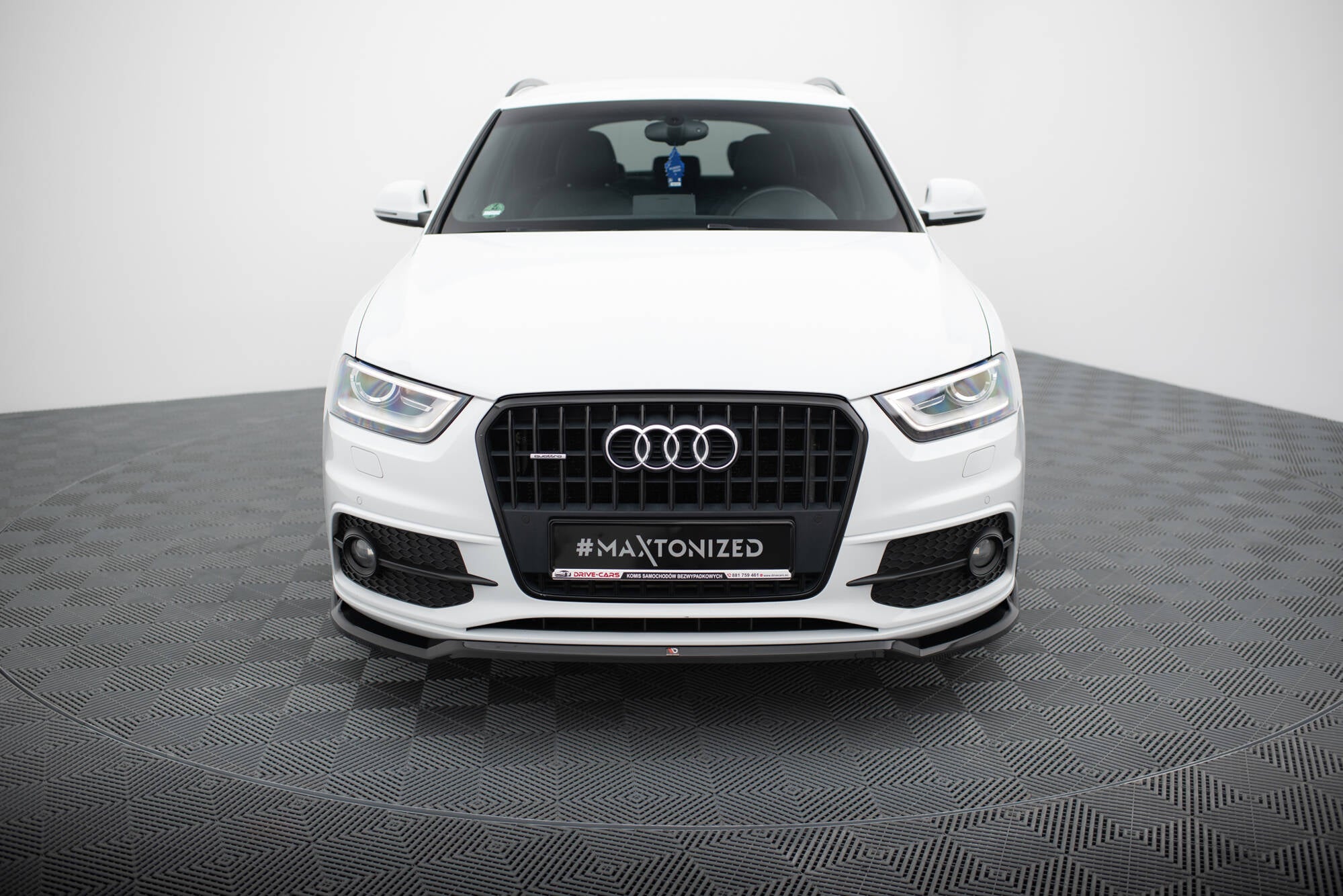 Front Splitter V.2 Audi Q3 S-line 8U