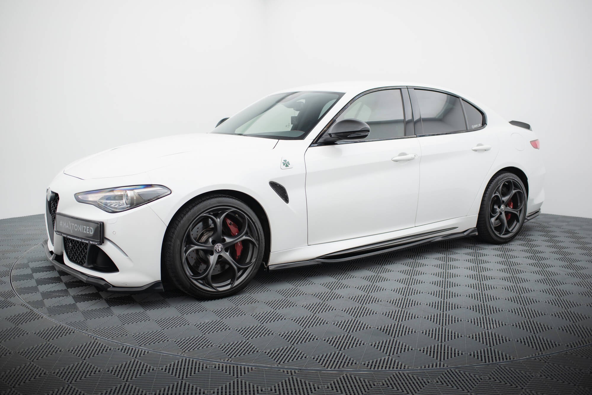 Side Skirts Diffusers Alfa Romeo Giulia Quadrifoglio