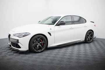 Side Skirts Diffusers Alfa Romeo Giulia Quadrifoglio - 0