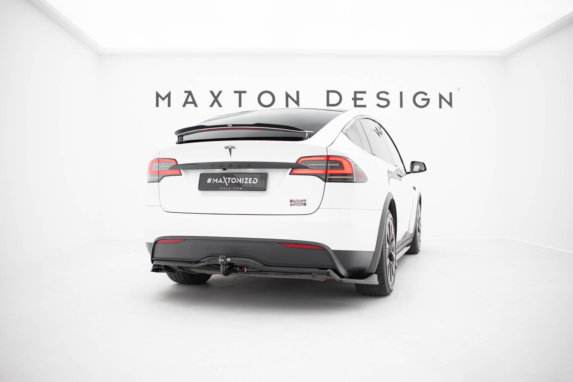 Rear Splitter (with vertical bars) V.2 Tesla Model X Mk1 Facelift