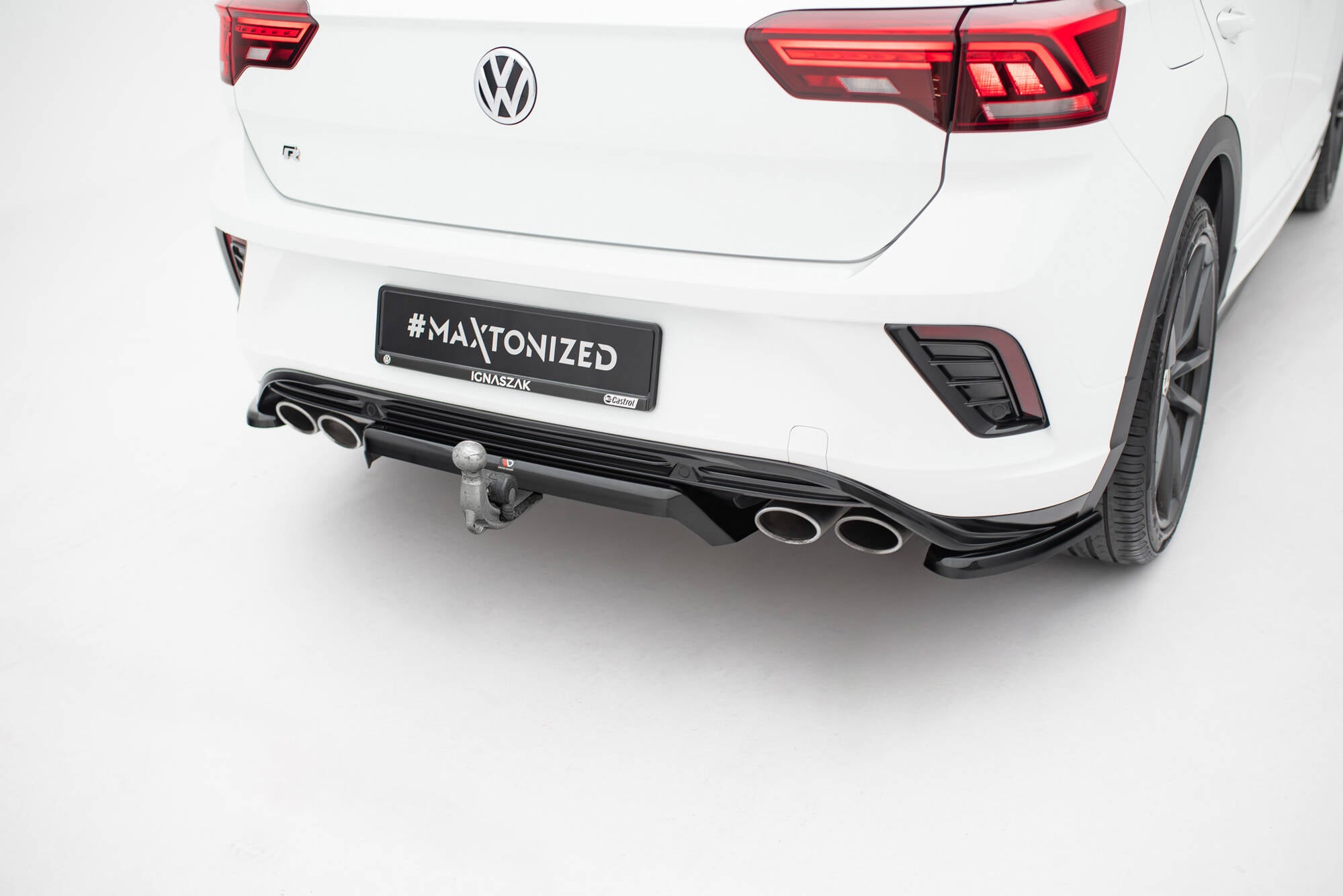 Central Rear Splitter (with vertical bars) Volkswagen T-Roc R Mk1